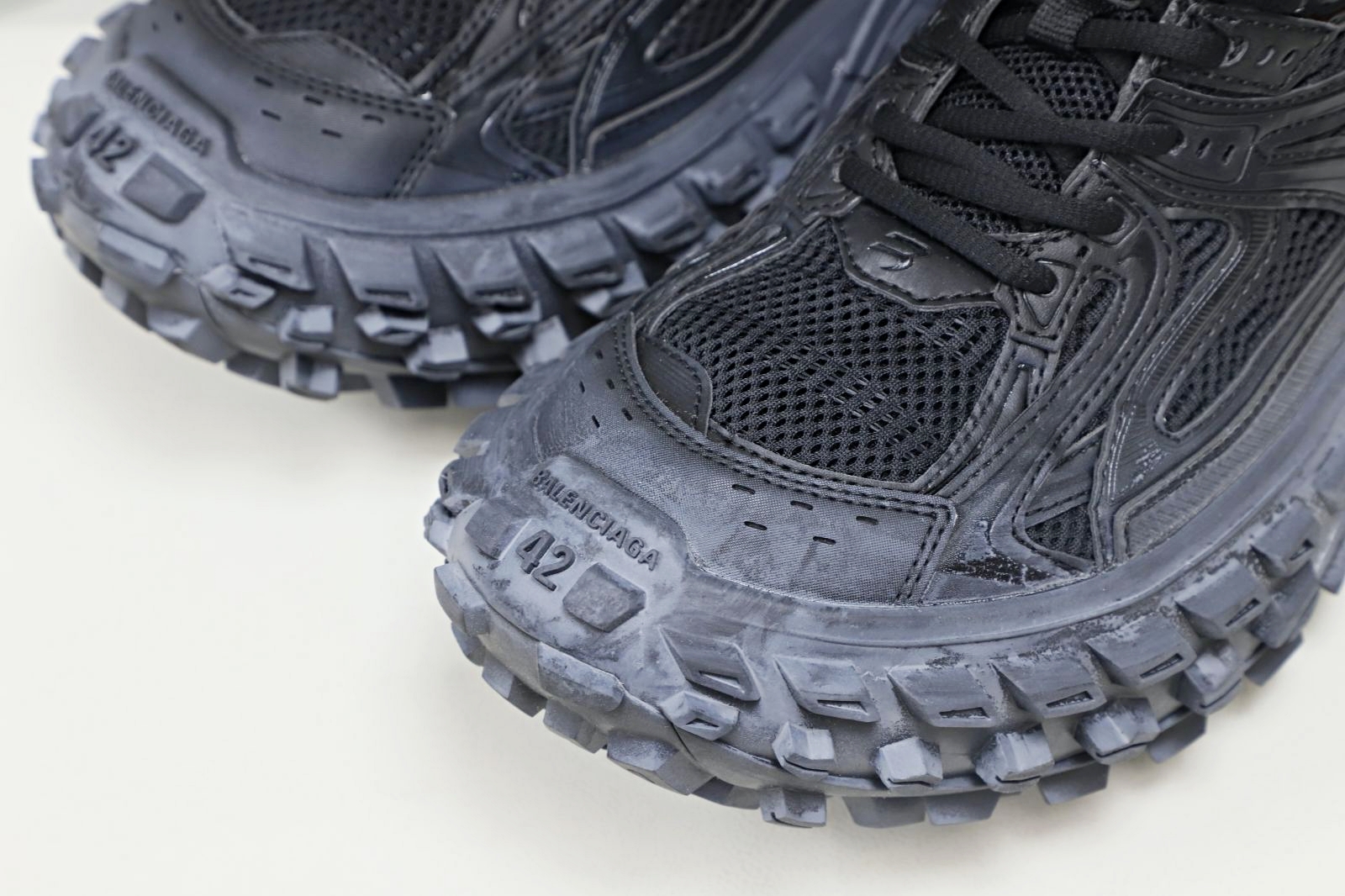 Balenciaga  Defender