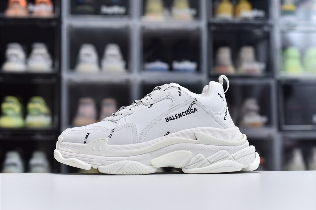 Balenciaga Triple S