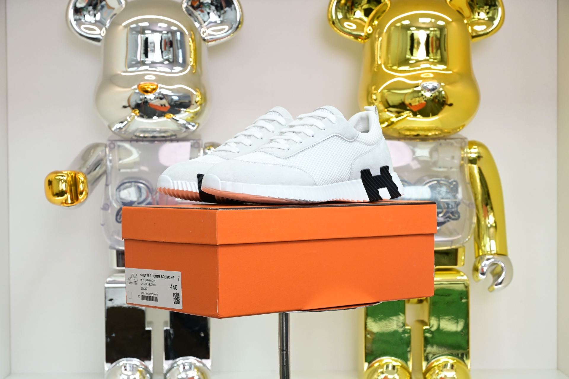 HERMES Bouncing