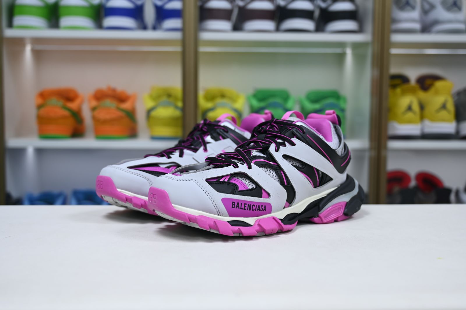 Balenciaga  Track（LED）