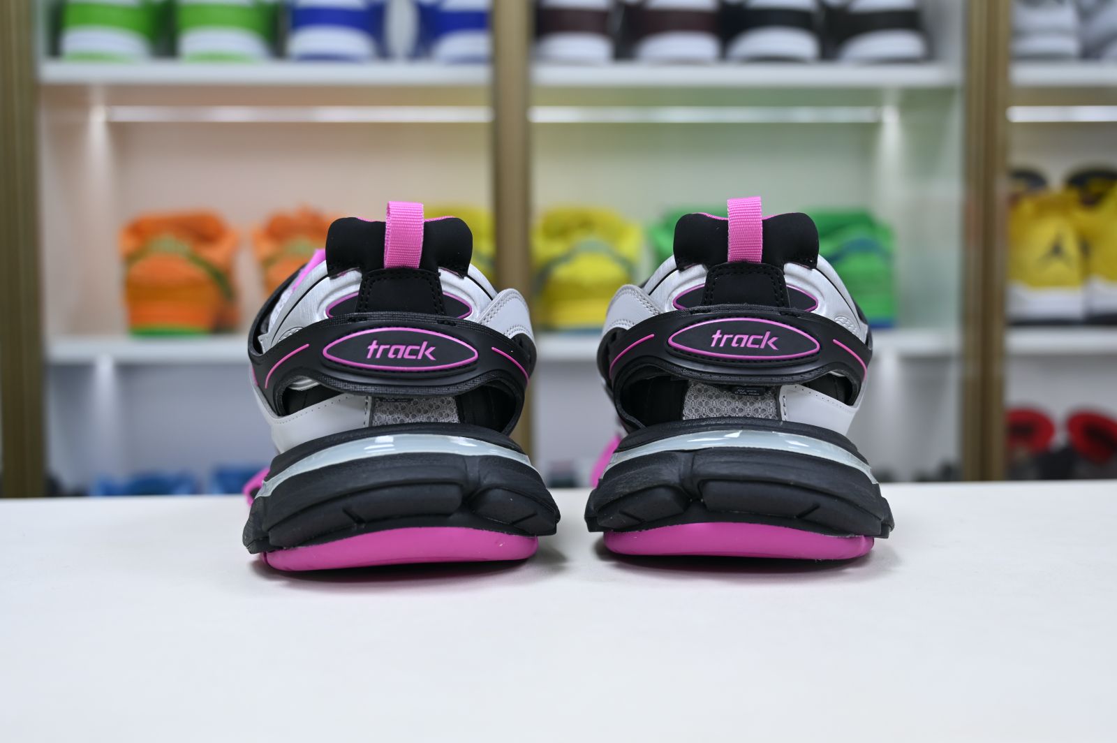 Balenciaga  Track（LED）