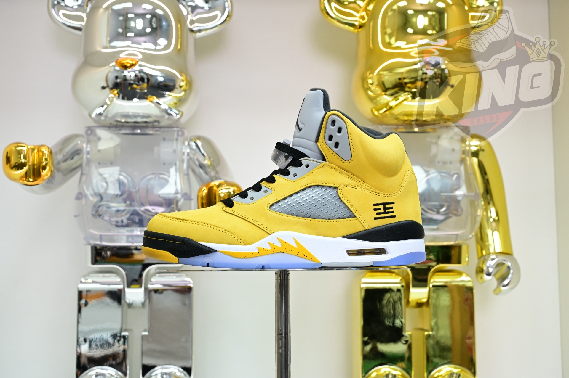 Air Jordan 5 Retro