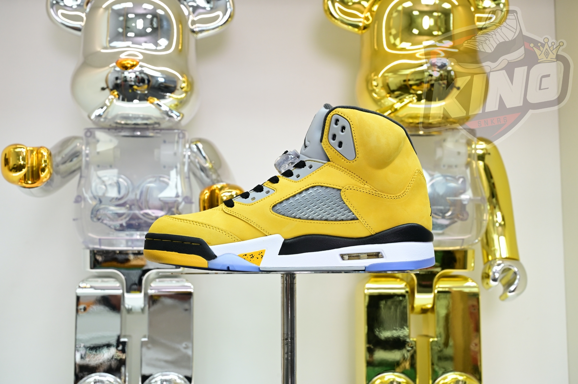Air Jordan 5 Retro