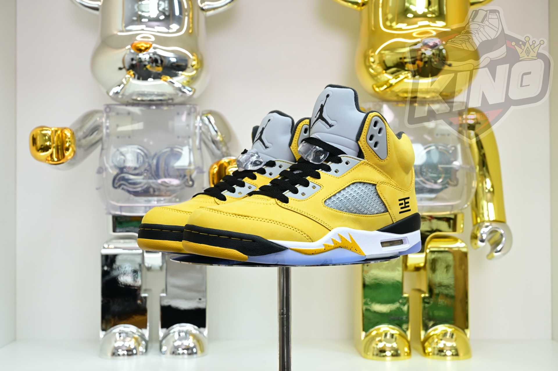 Air Jordan 5 Retro