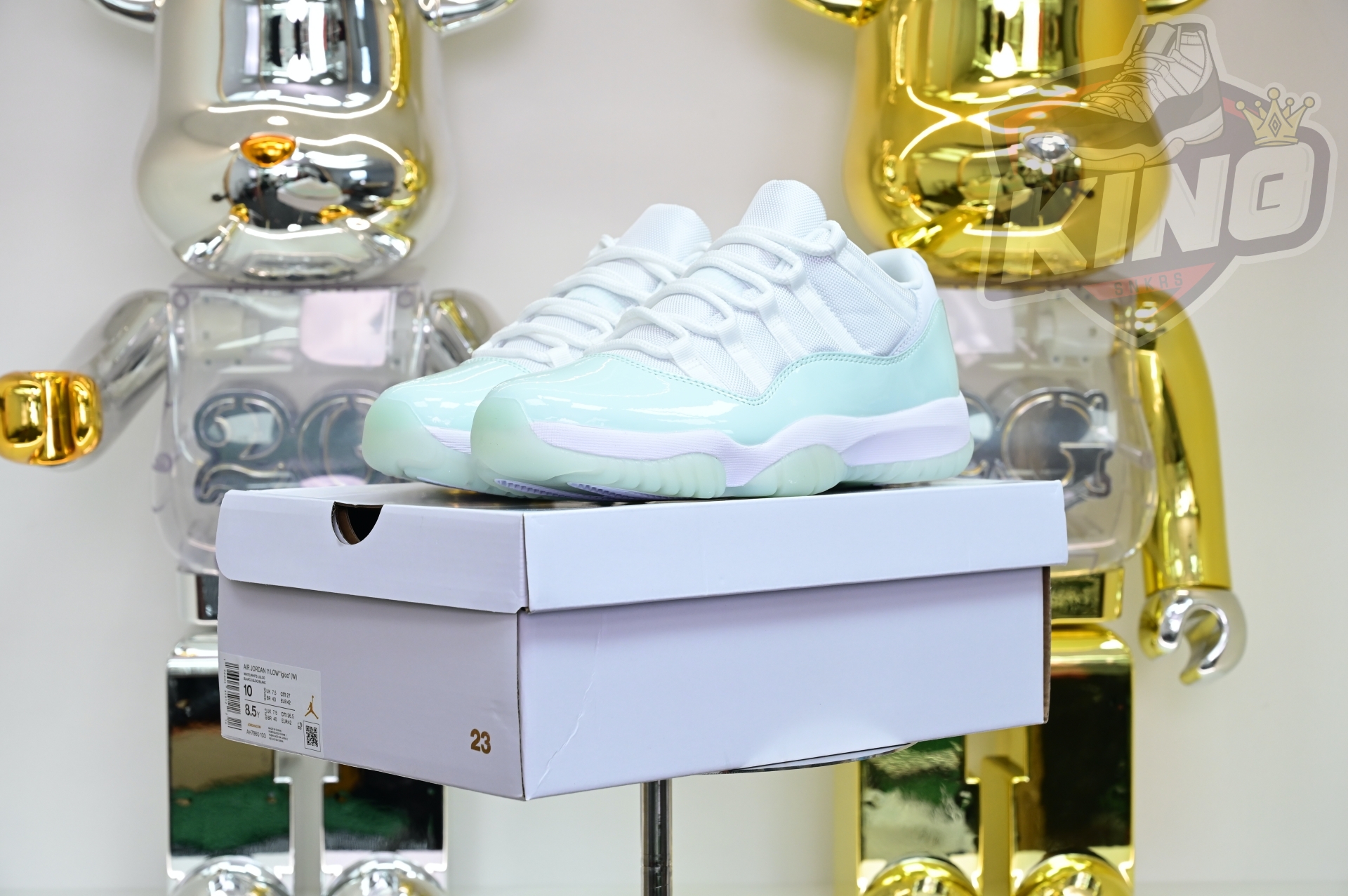 Air Jordan 11 LOW AH7860-103