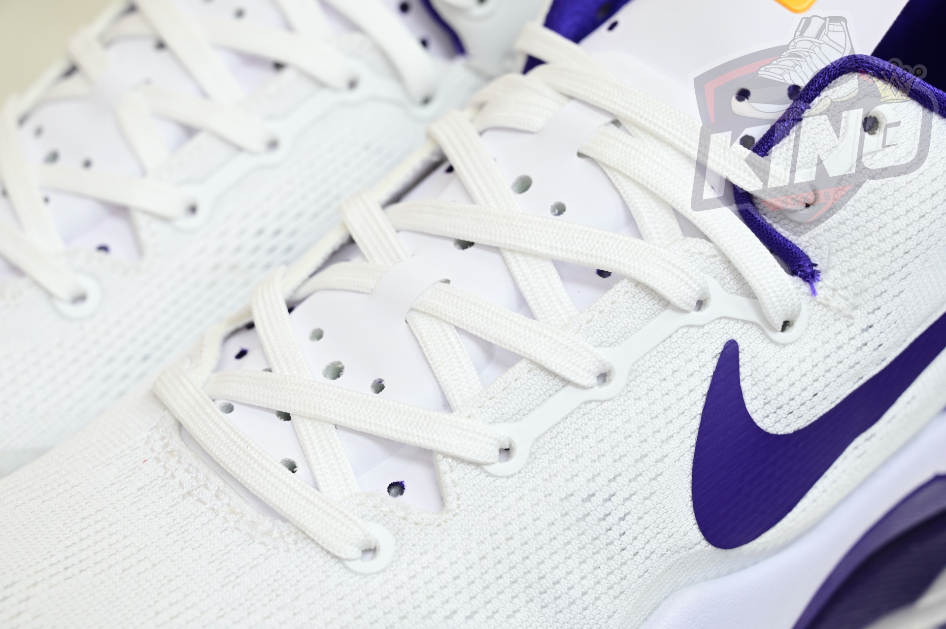 Nike Zoom Kobe 8 PROTROBTANC COURT PURPLE    HF7485 001