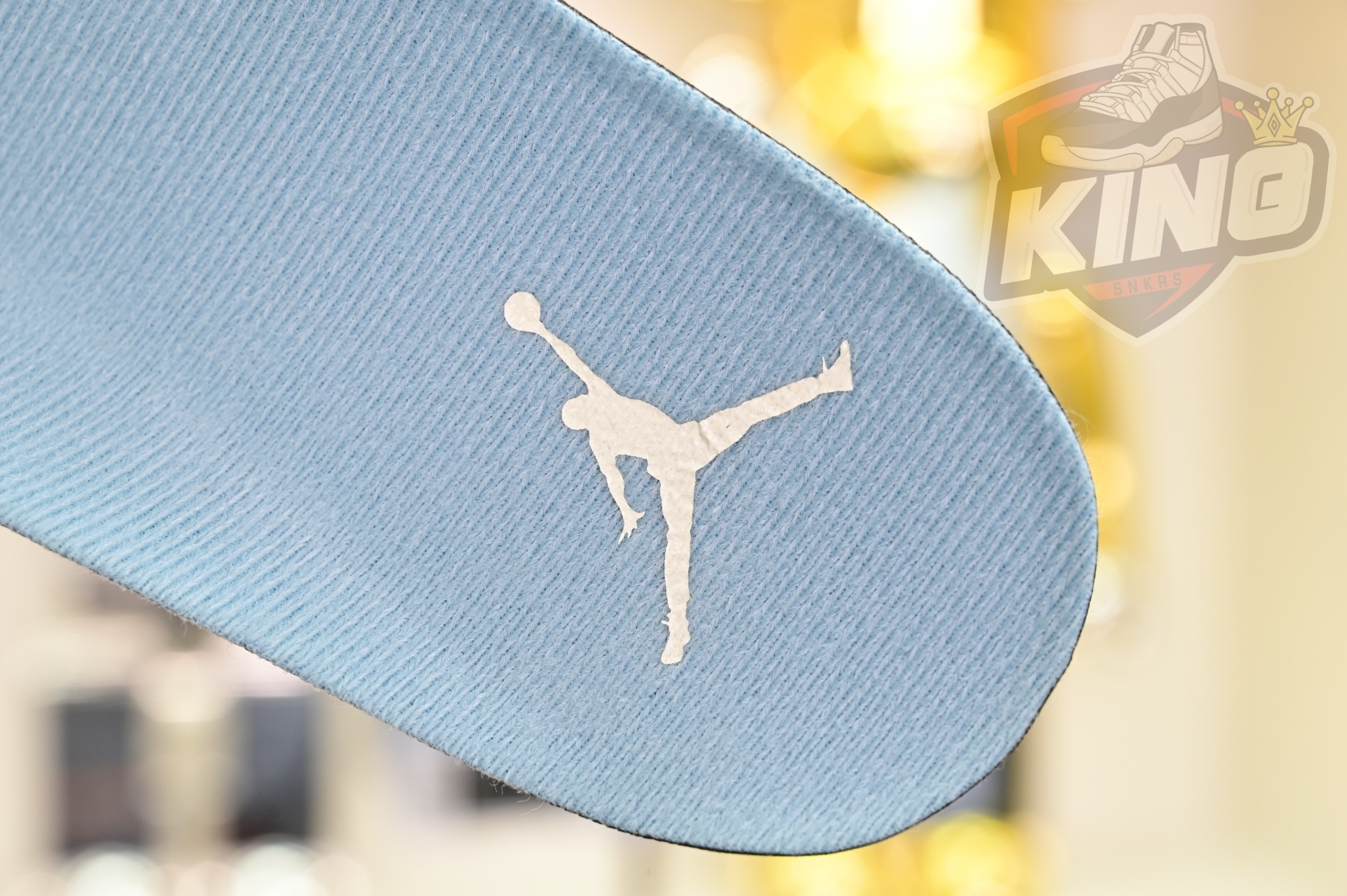 Air Jordan 4 Denim“Worn Blue” IB6716-100