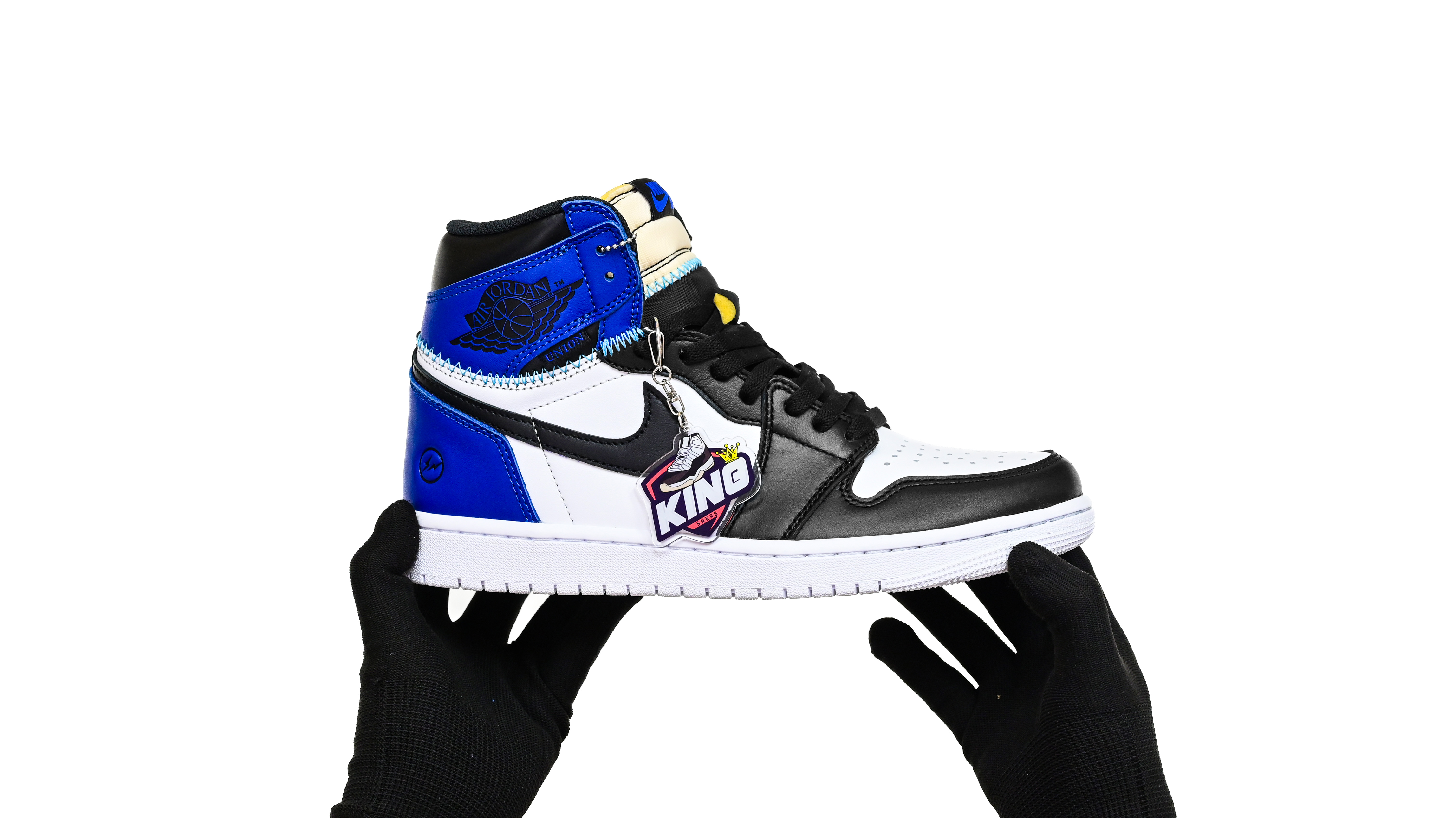 Air Jordan 1  UNDEFEATED x fragment design HIGH OG 107847-001