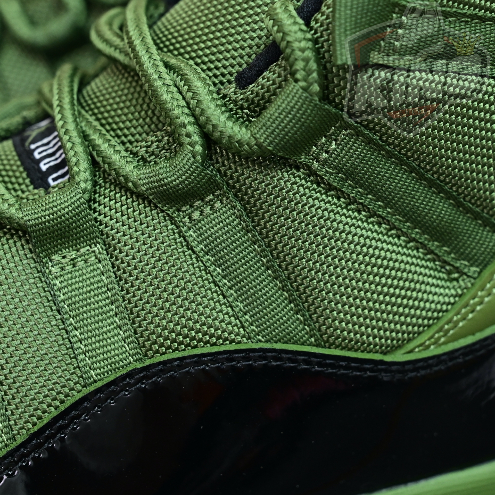 Air Jordan 11  RETRO CT8012-300
