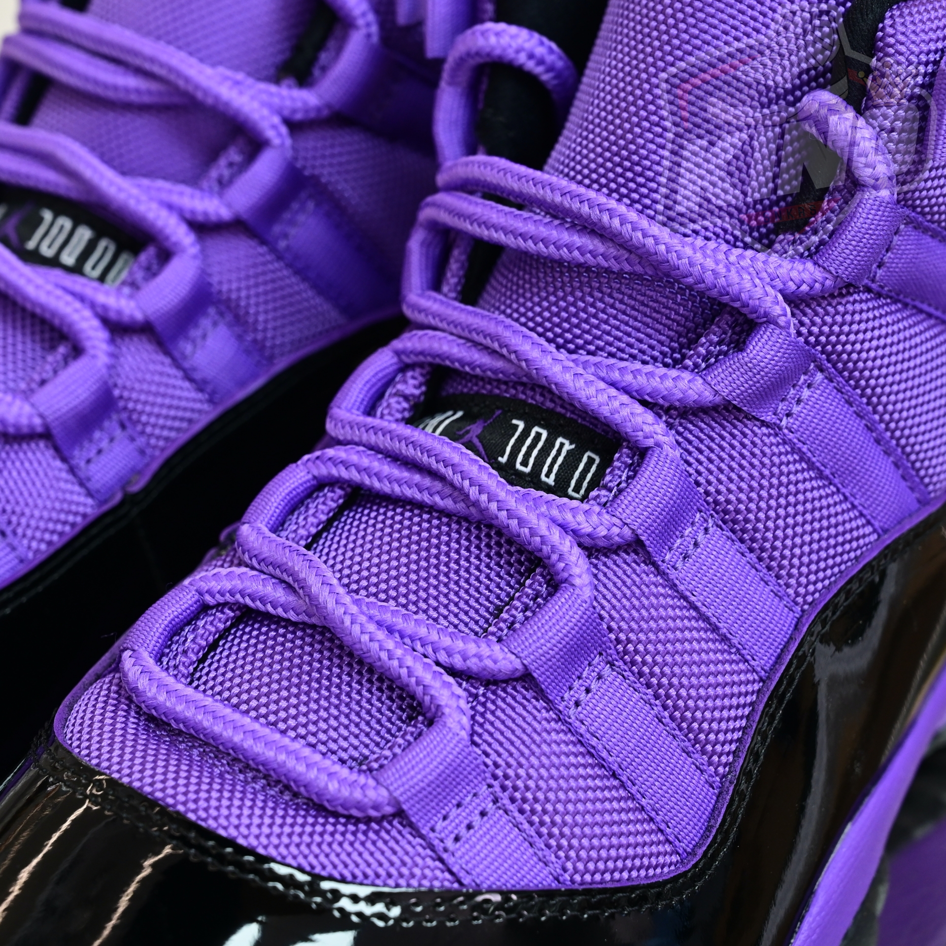 Air Jordan 11  RETRO CT8012-500