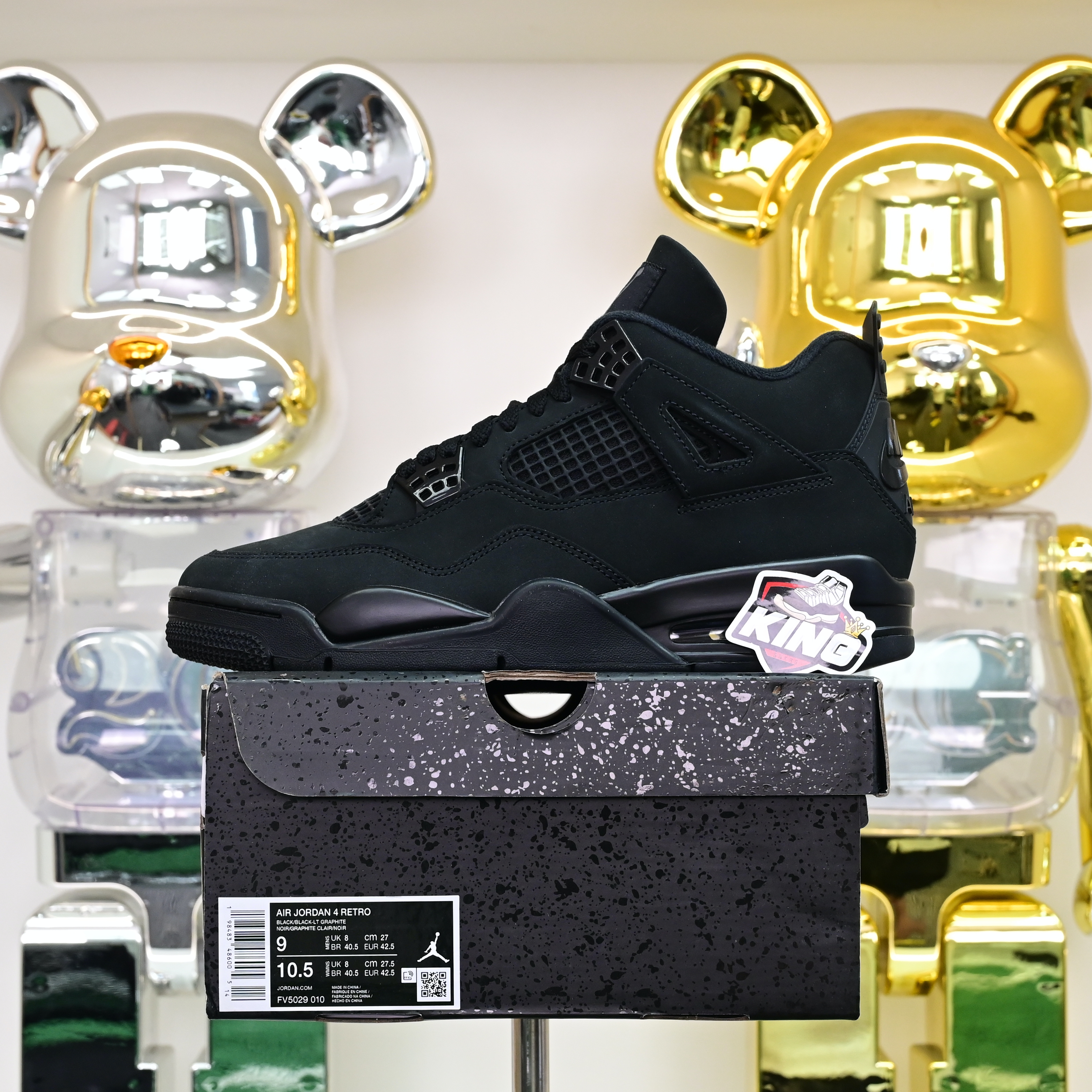 AIR JORDAN 4 RETRO 'BLACK CAT' 2025   FV5029-010