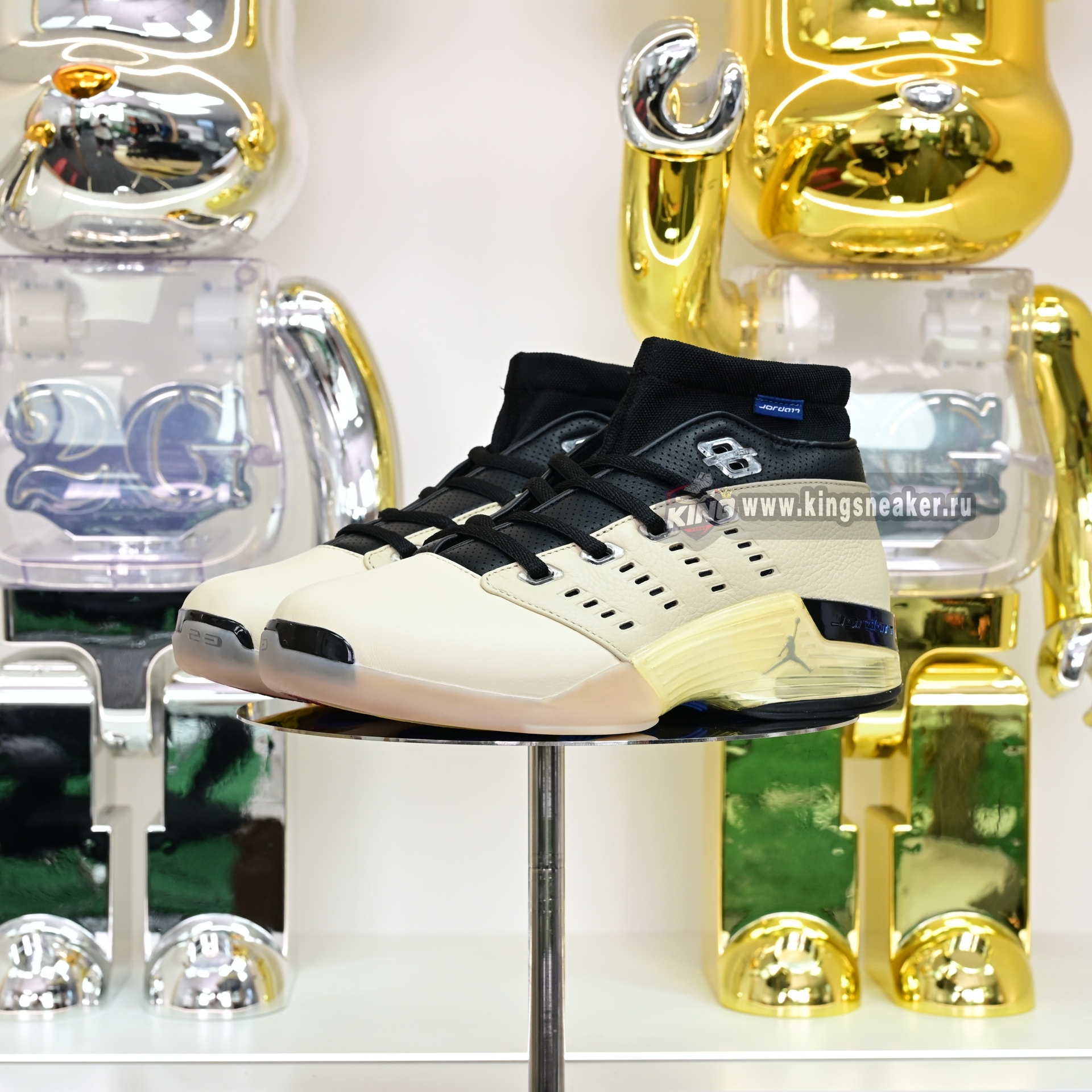 INFINITE ARCHIVES x  Air Jordan 17 Low  IH0177-200