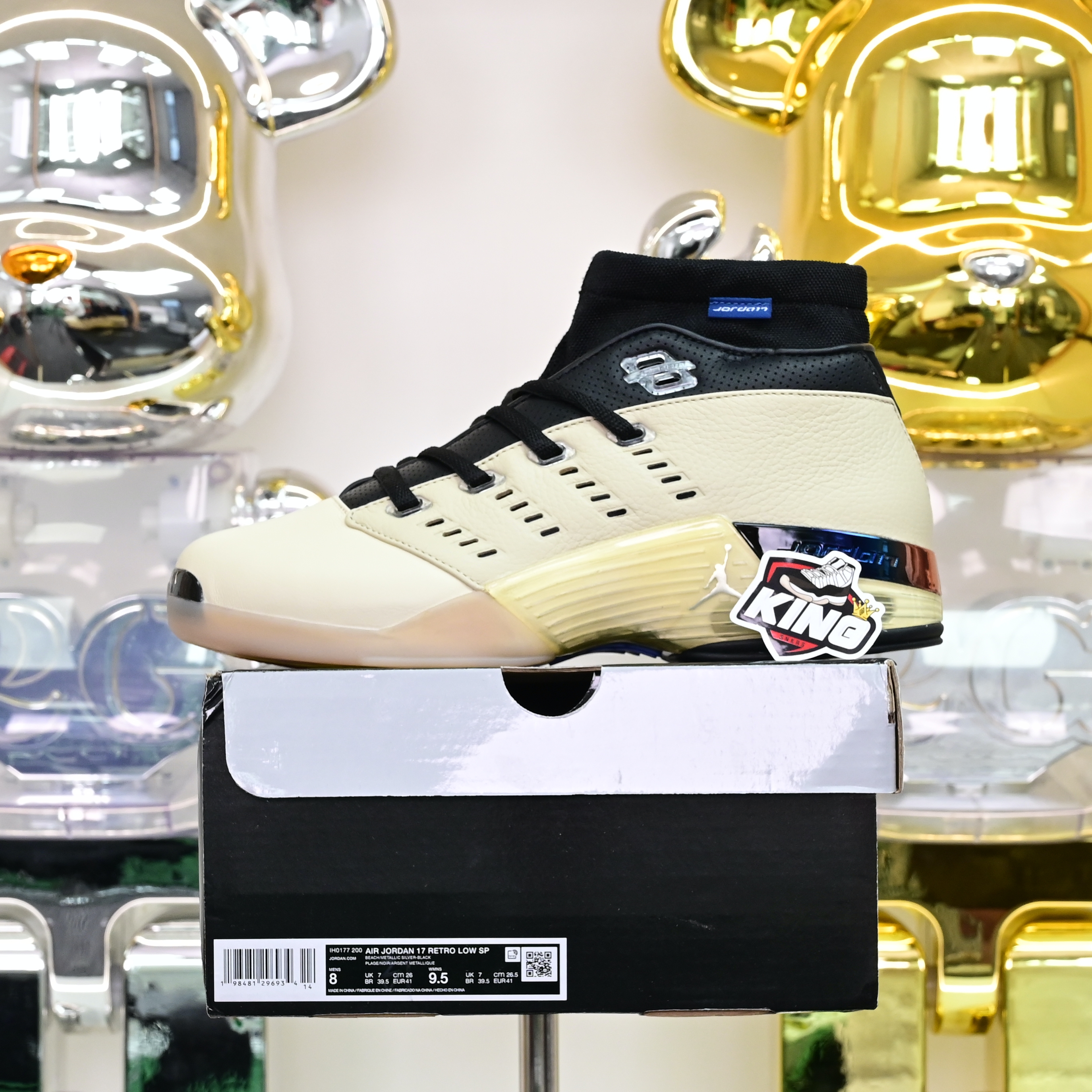 INFINITE ARCHIVES x  Air Jordan 17 Low  IH0177-200