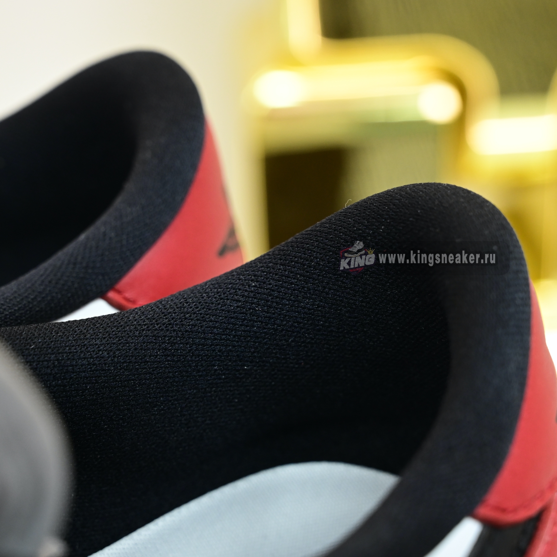 Air Jordan 1 RETRO LOW OG“Black Muslin Varsity Red” HQ6998-600