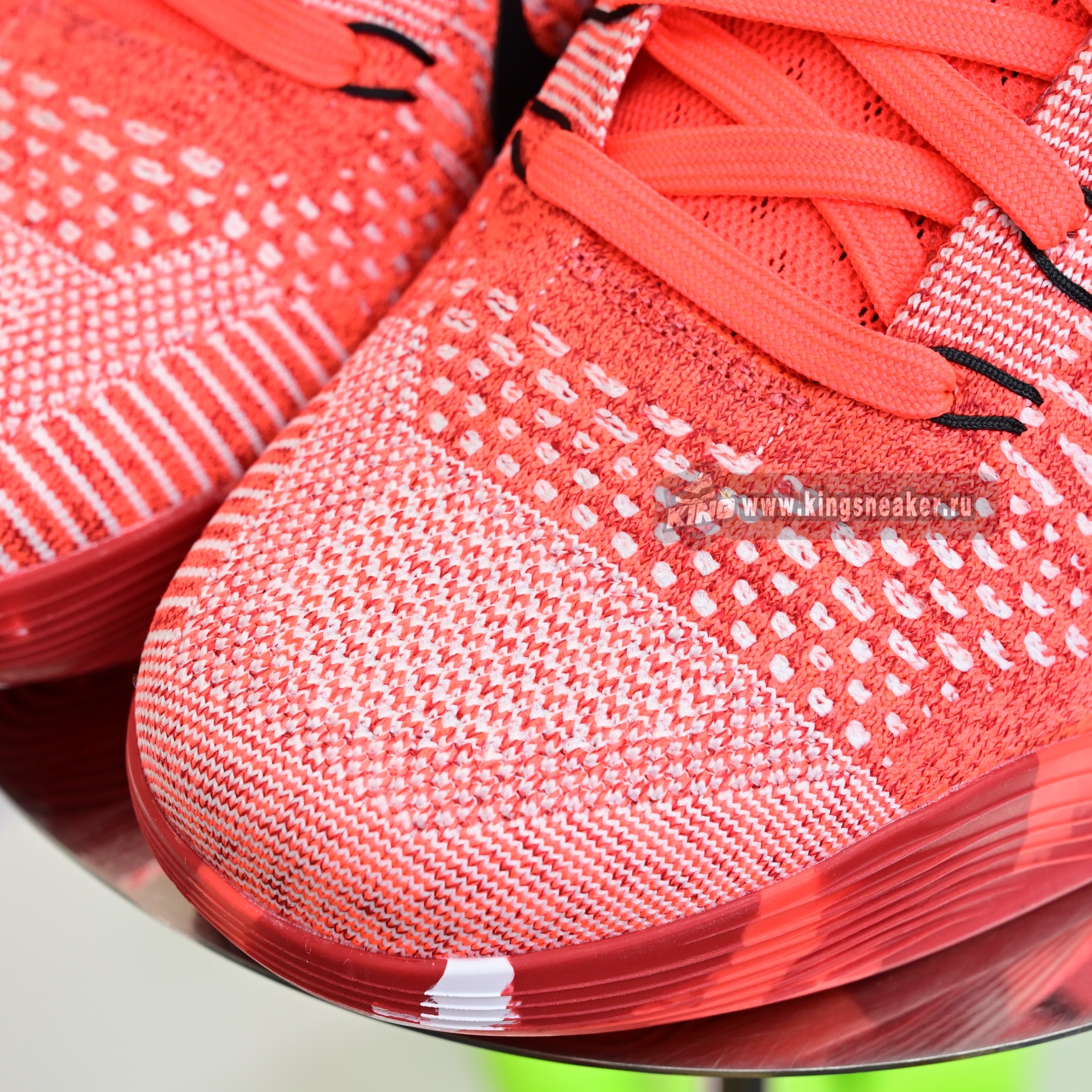 Nike Kobe 9 Elite Protro Christmas FZ7335-600