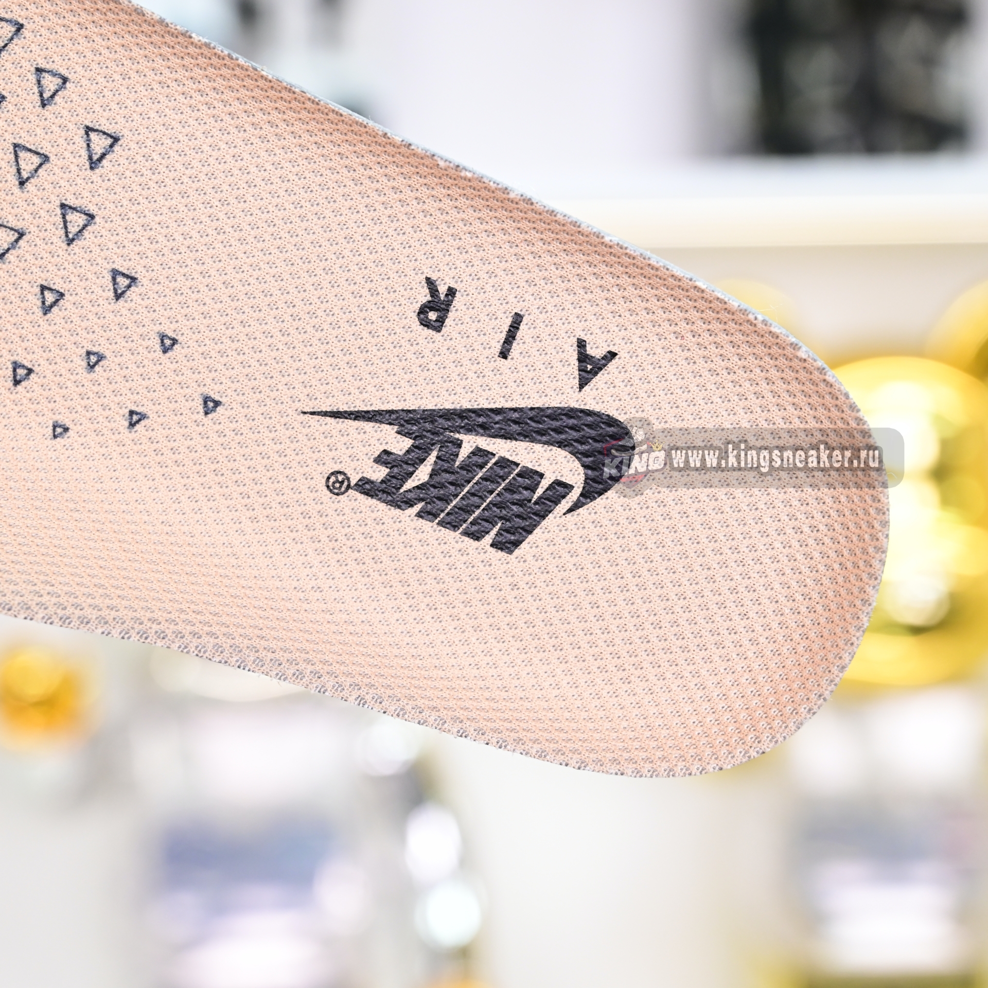 OFF-WHITE x Nike Air Force1 FD6900-200