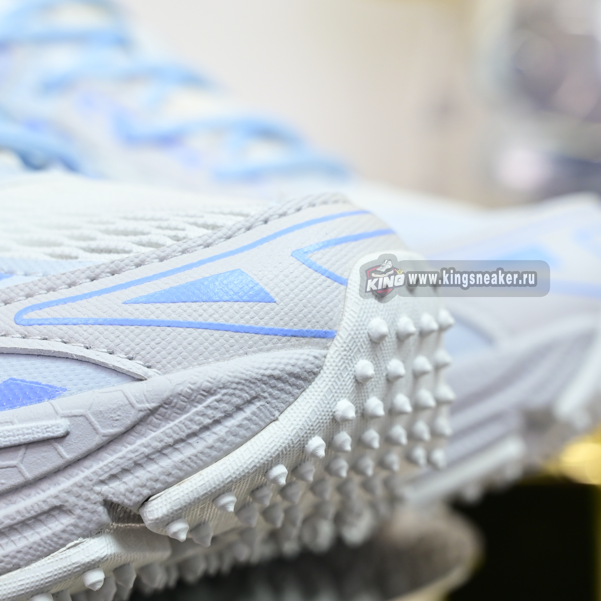 OFF-WHITE BE RIGHT BACK