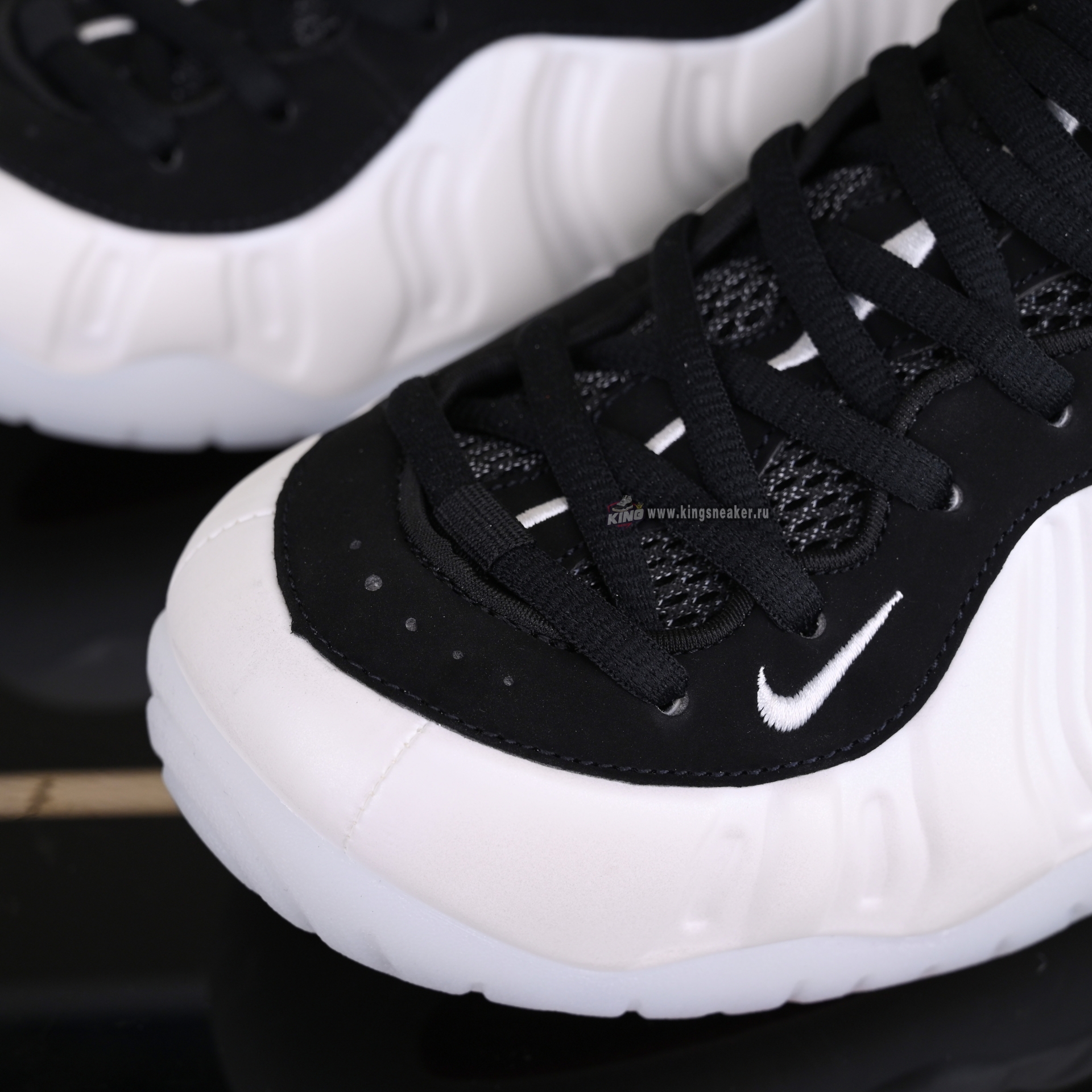 Nike Foamposite Pro  2025 HF0794-200