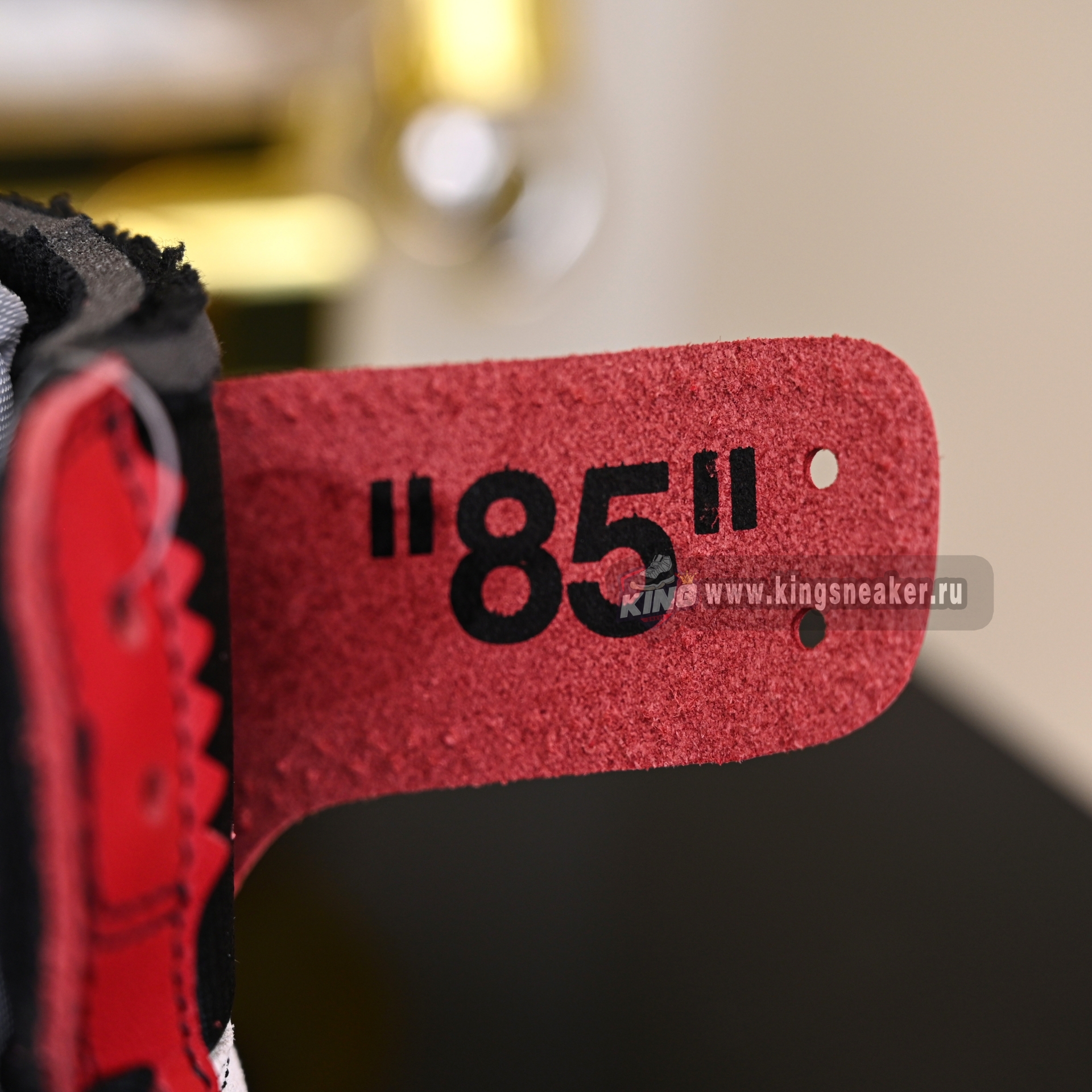 OFF-WHITE X AIR JORDAN 1 RETRO HIGH OG 'CHICAGO'