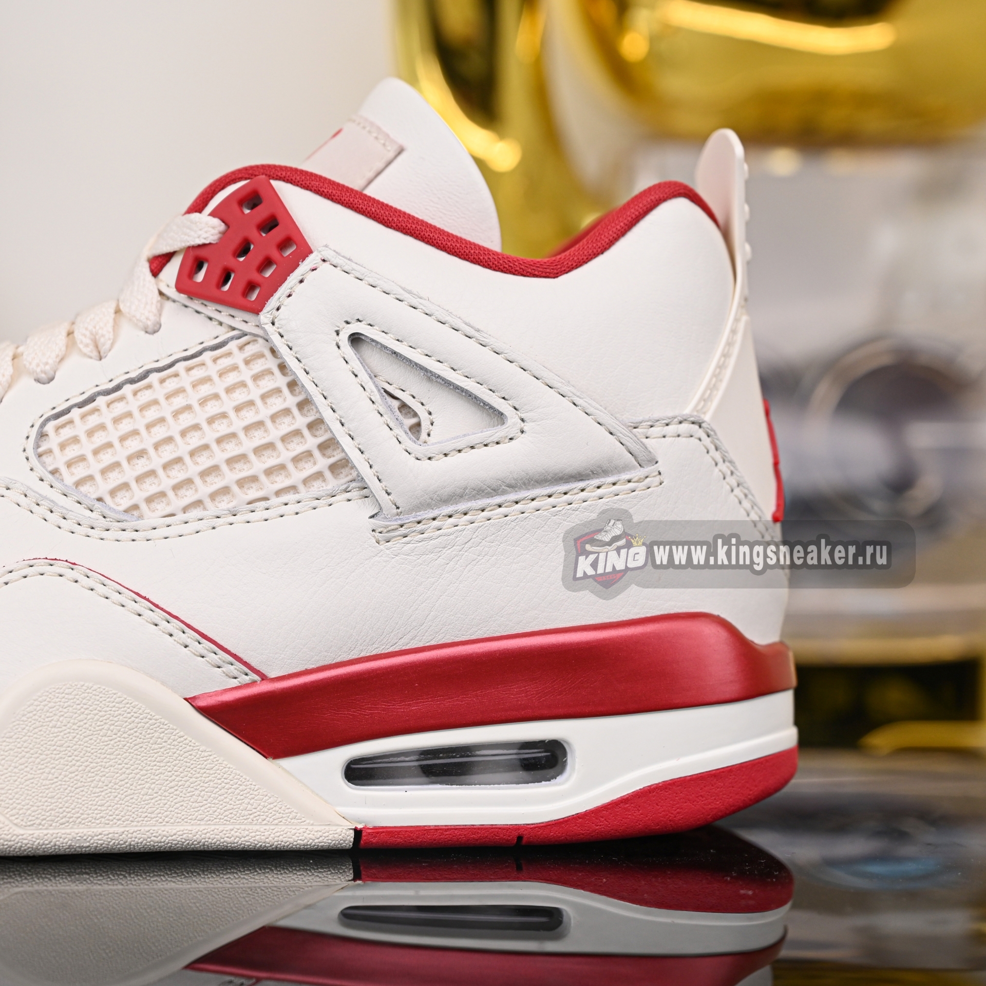 Air Jordan 4 Retro“Sierra Red” HV0823-108