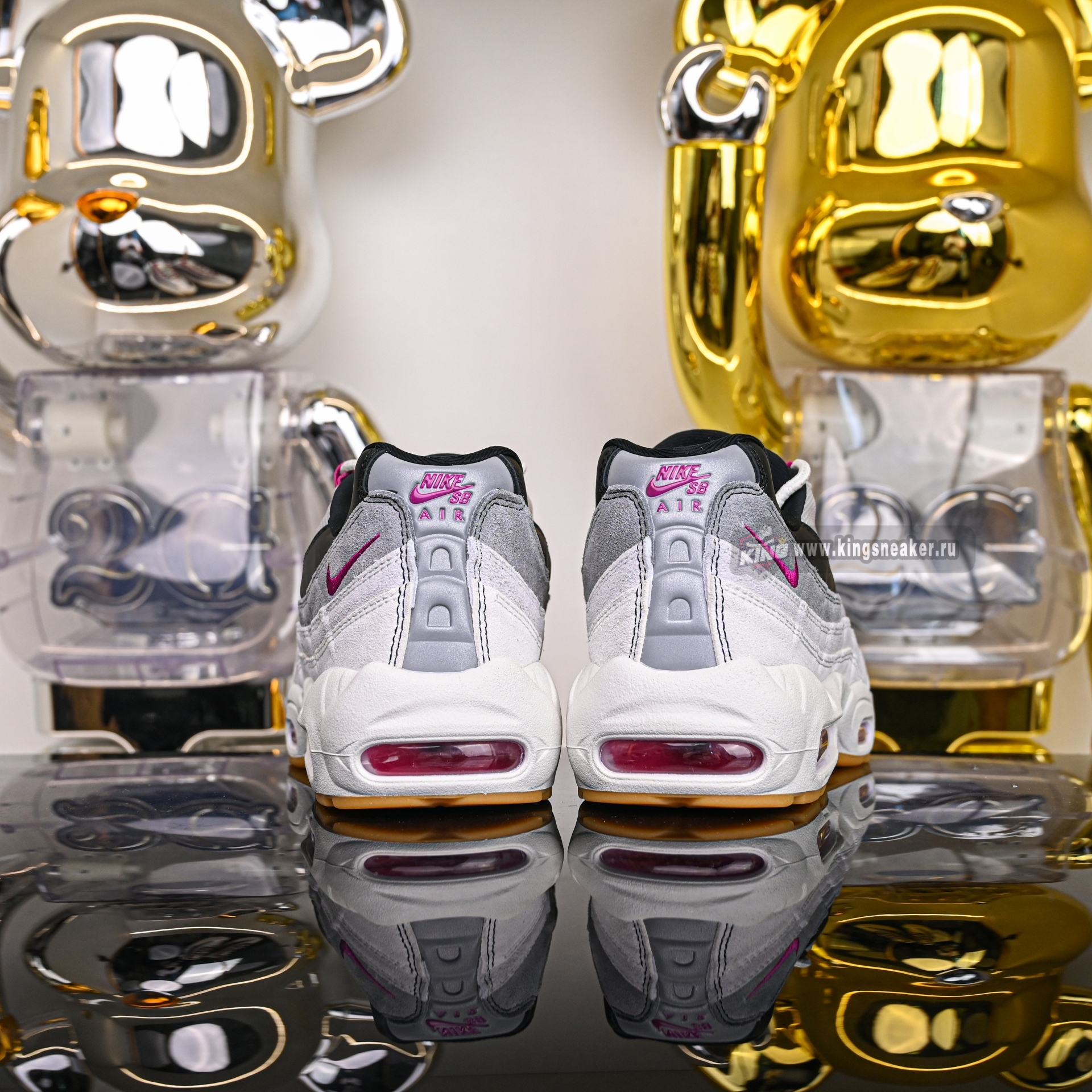 Nike SB x Air Max 95“SummitWhite/Photon Dust”  HF7545-100