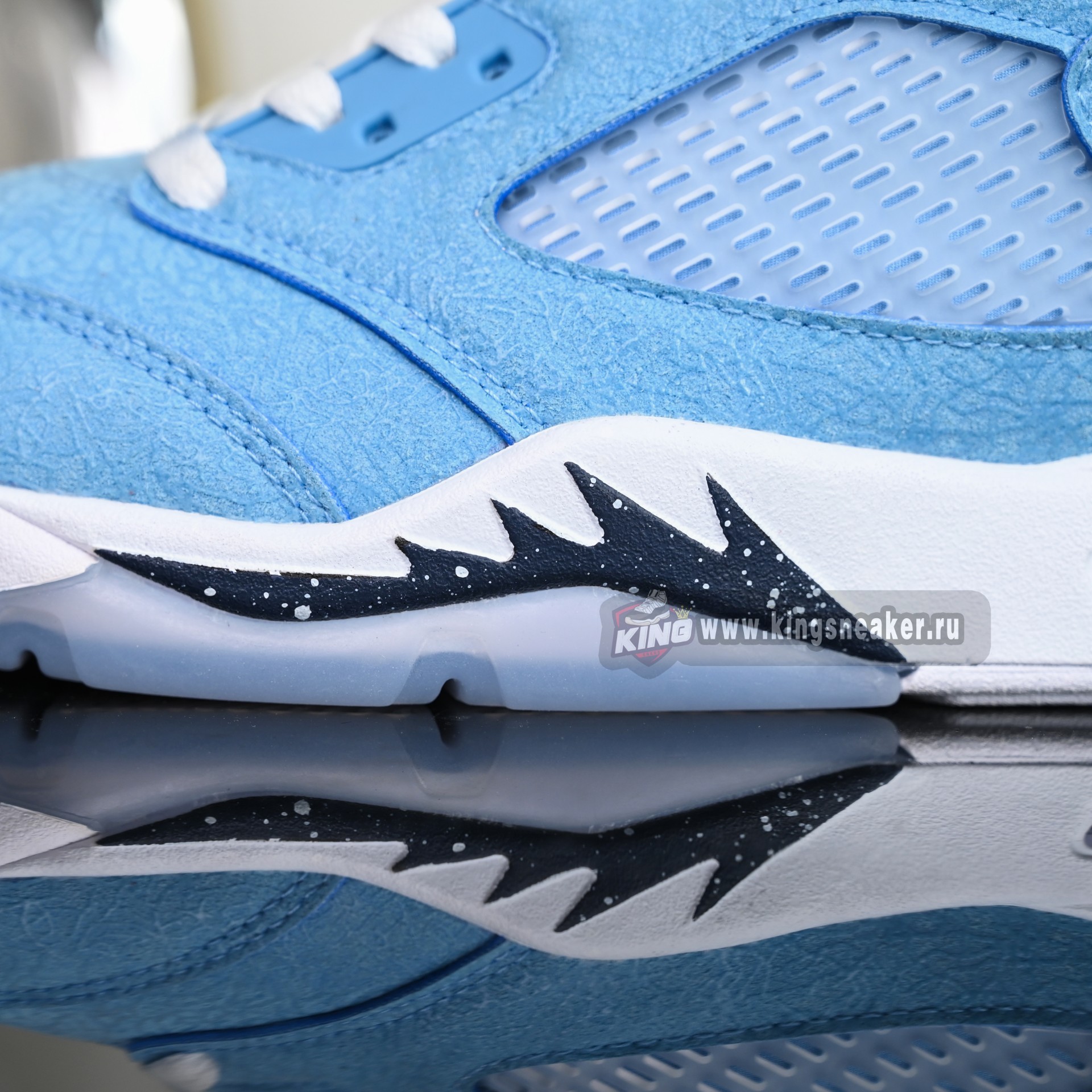 Air Jordan 5 Retro OG  HQ7978-401