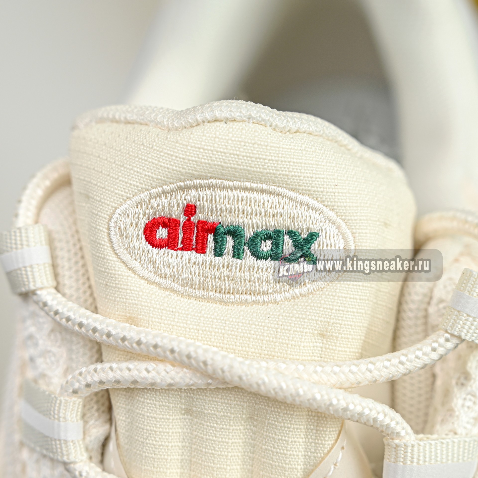 UNDEFEATED x Nike Air Max 95 OG Big Bubble   IB4453-100