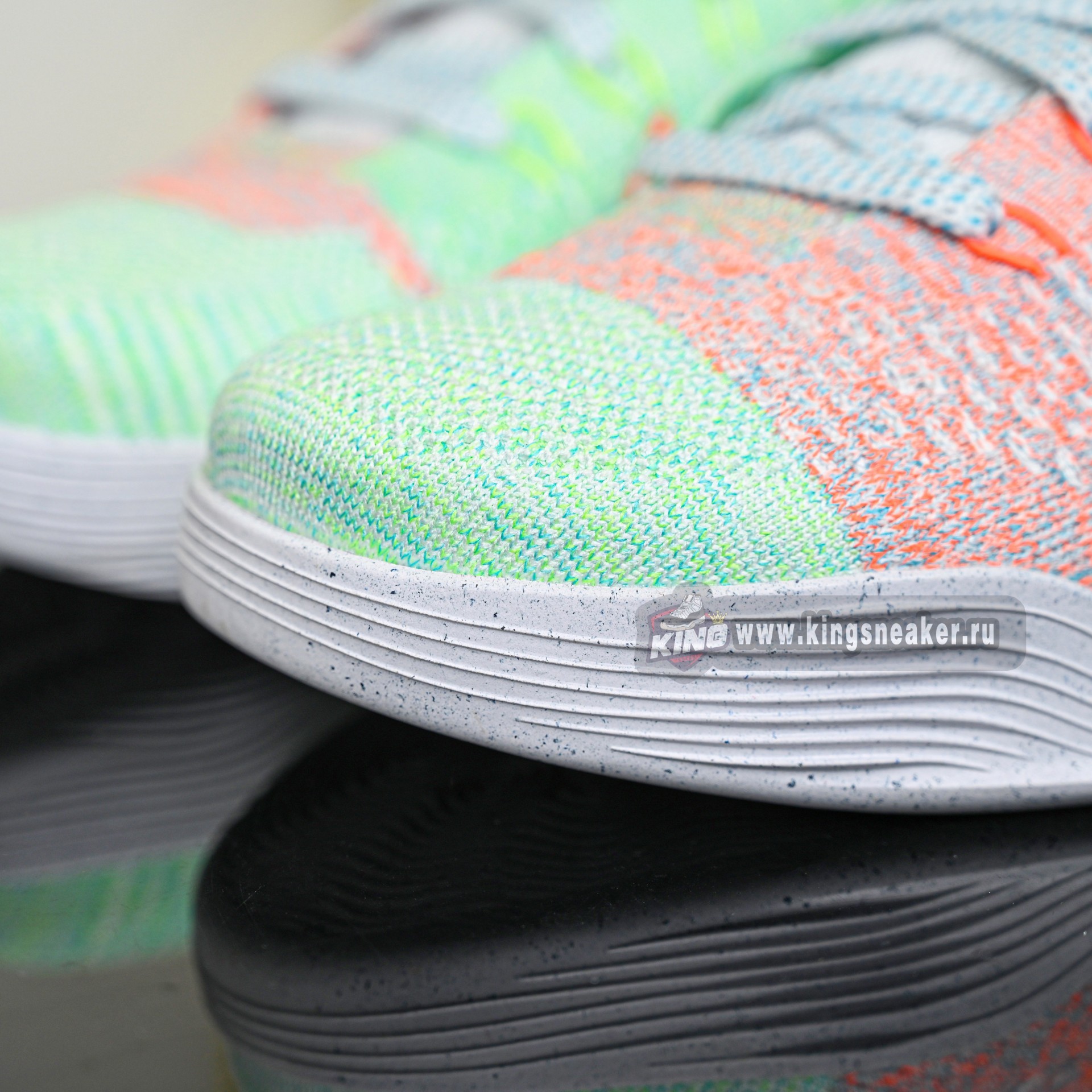 Nike Kobe 9 Elite Protro What The  2025   FZ7335-101