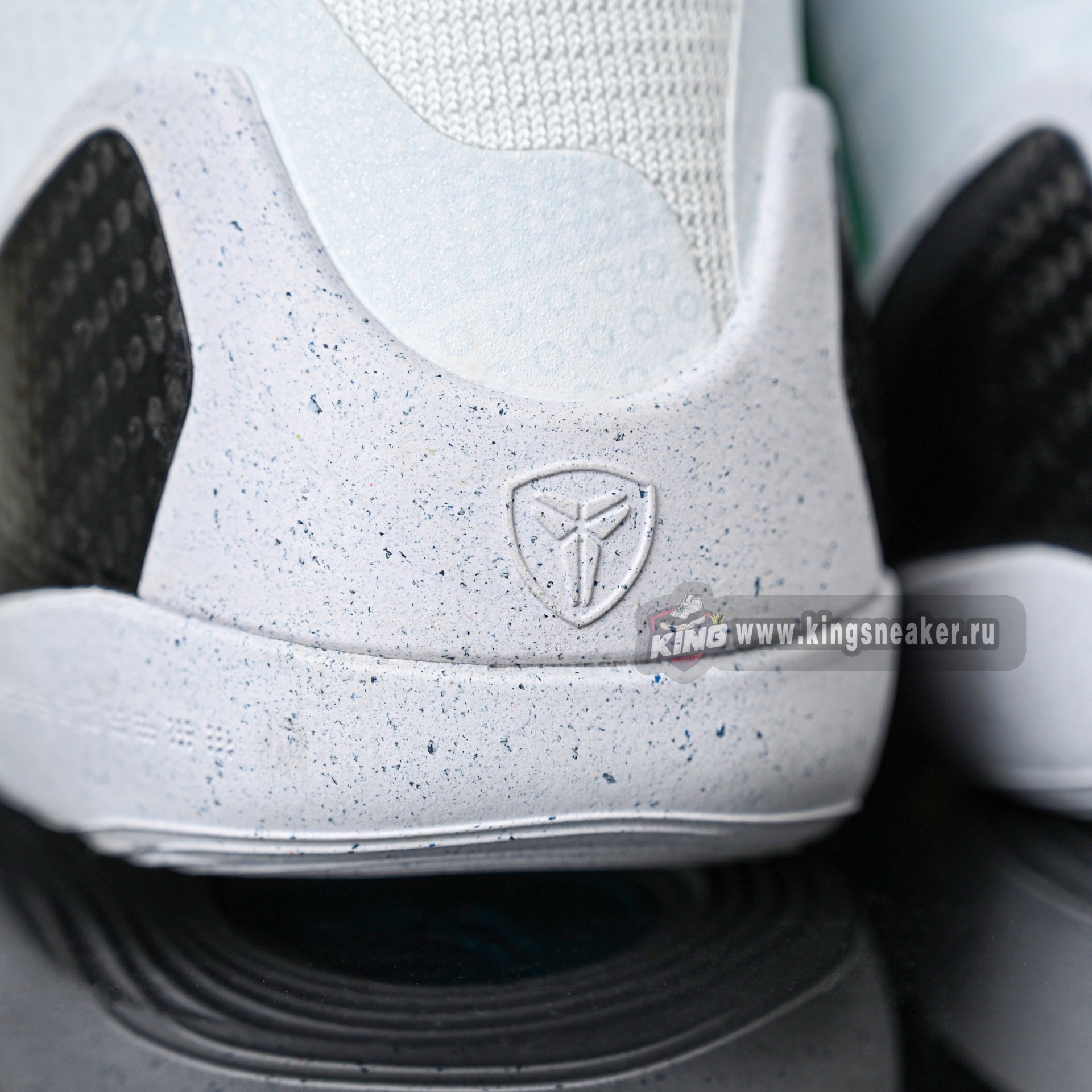 Nike Kobe 9 Elite Protro What The  2025   FZ7335-101