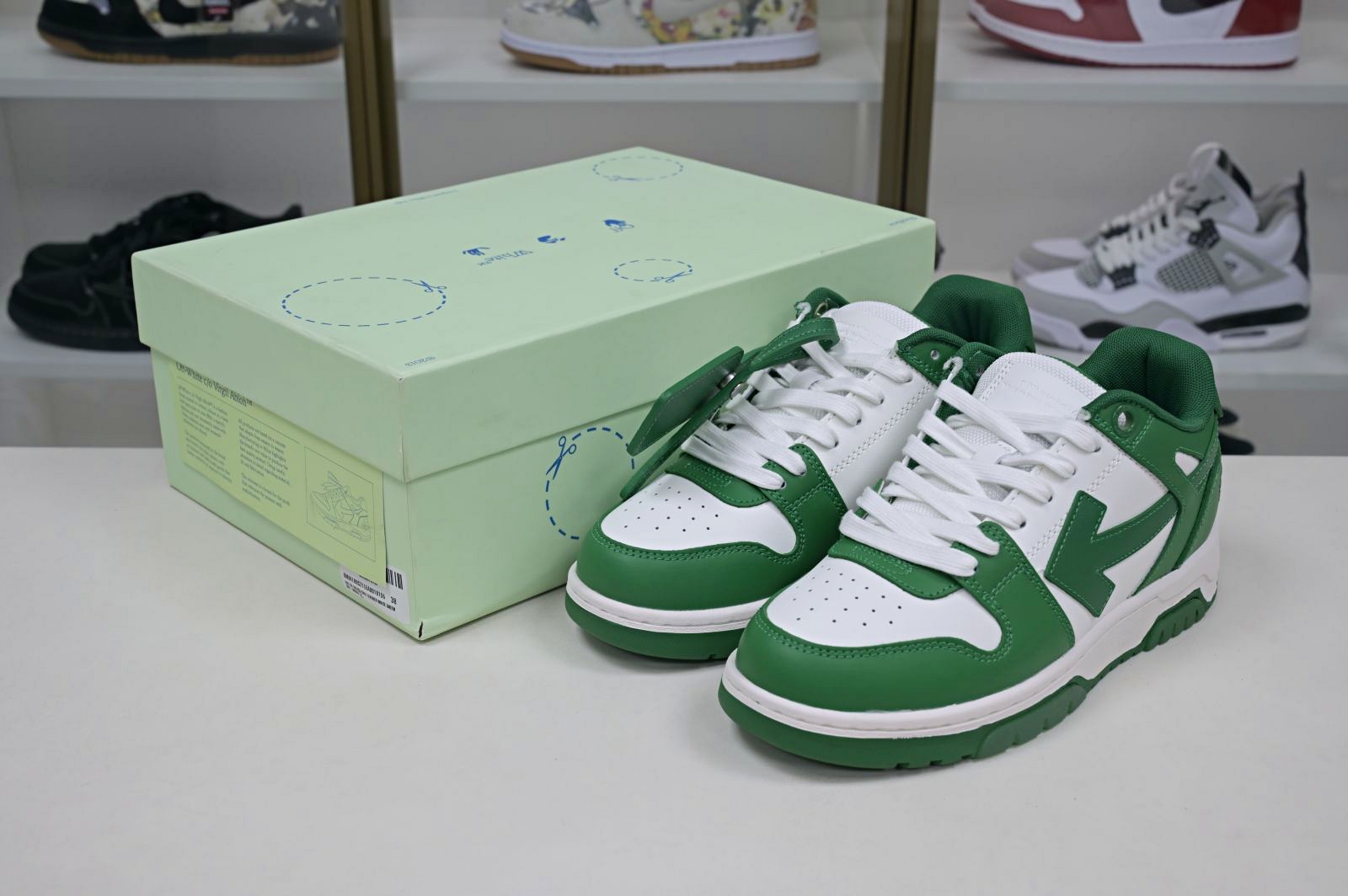 OFF-WHITE Ous Of Office