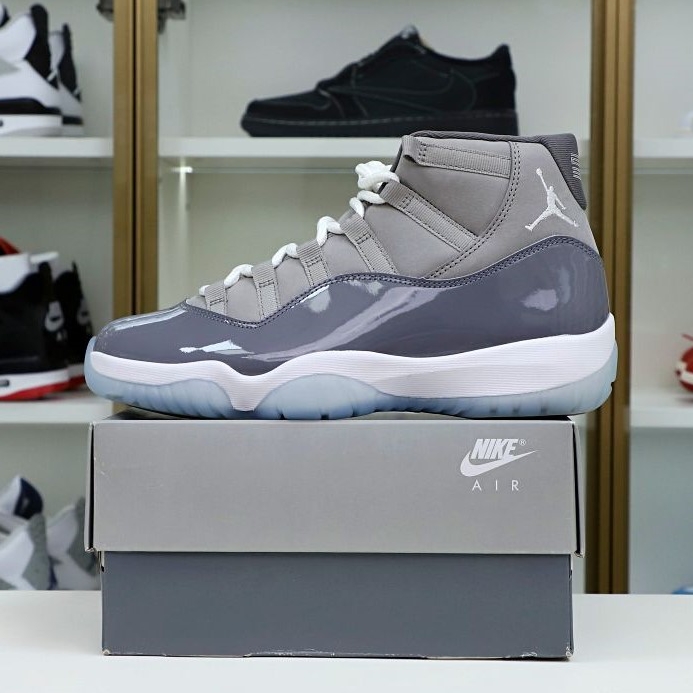 AIR JORDAN 11 RETRO 'COOL GREY' 2021