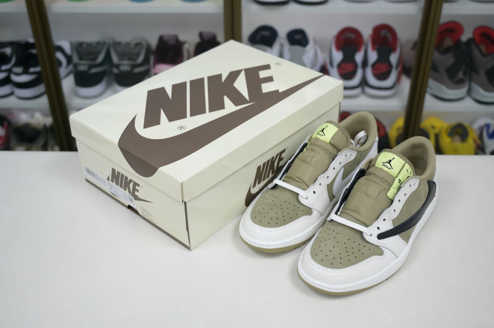 Travis Scott x Air Jordan 1  Low Golf 6.0