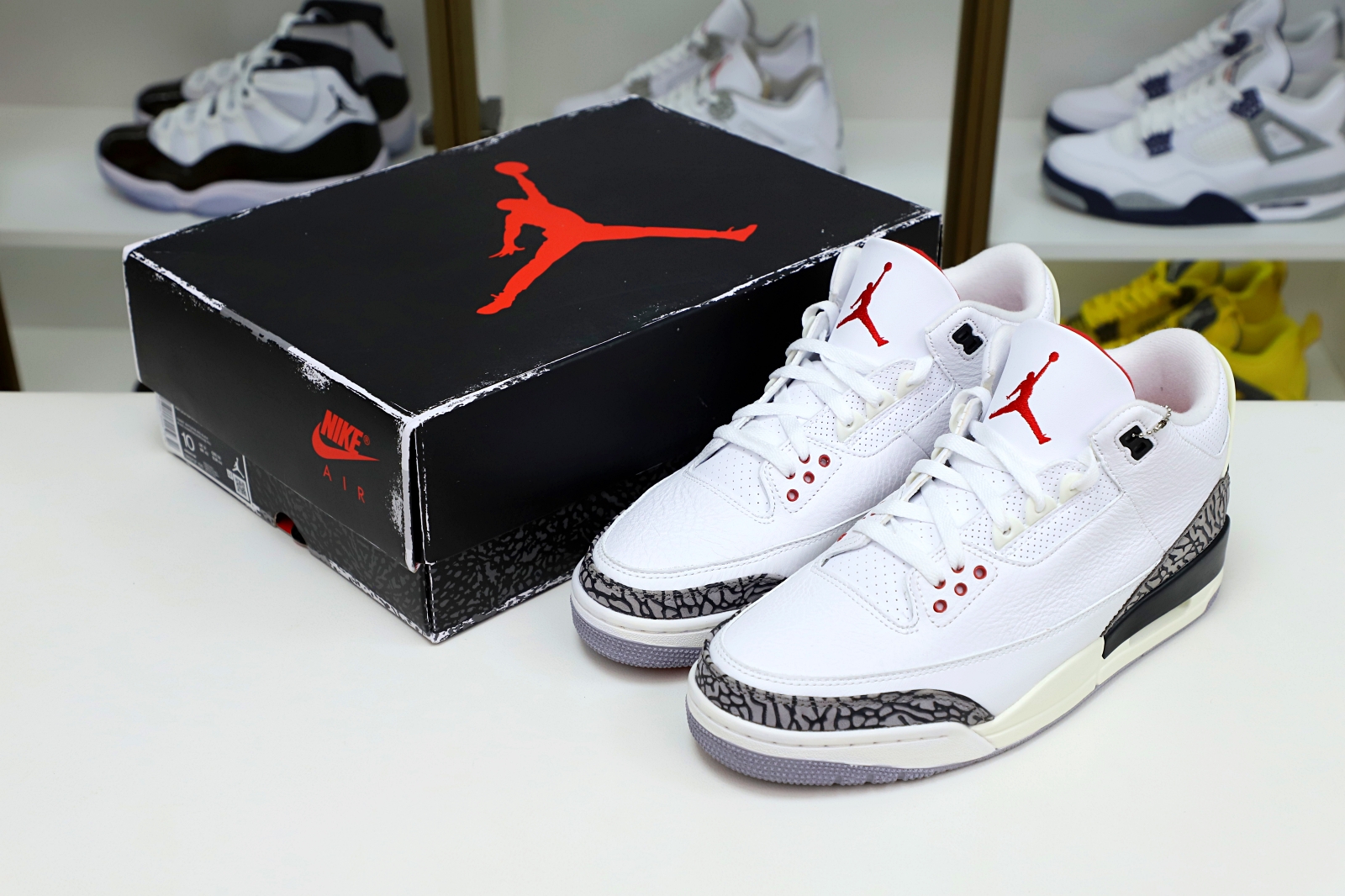 AIR JORDAN 3 