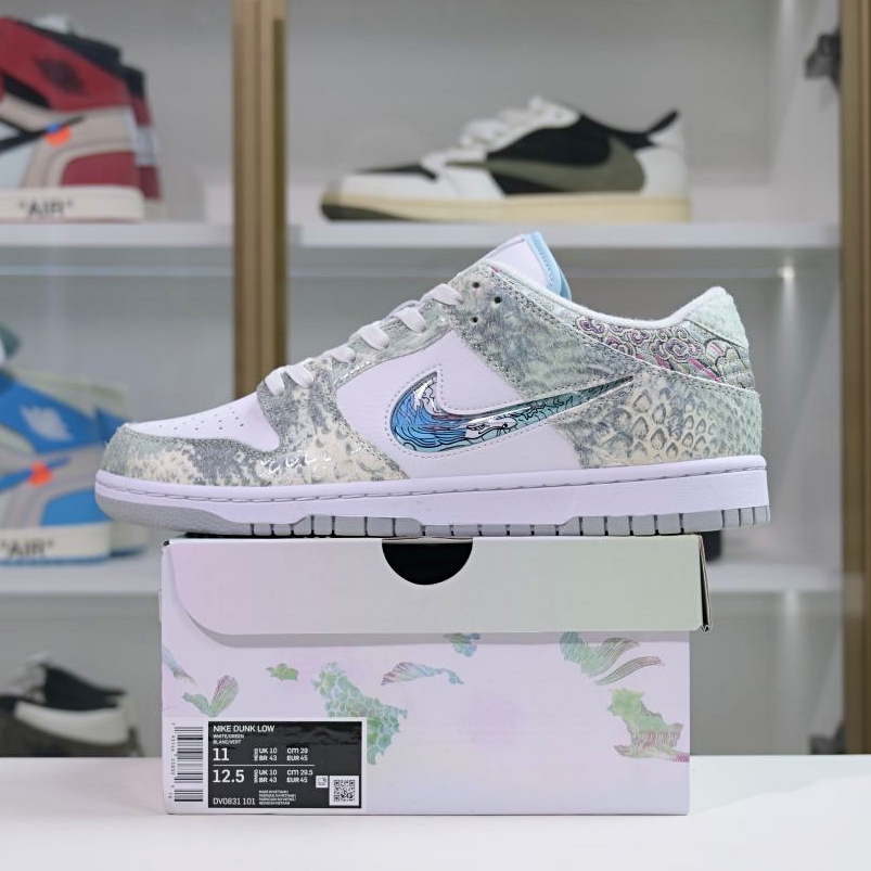 Nike Dunk Low  CNY