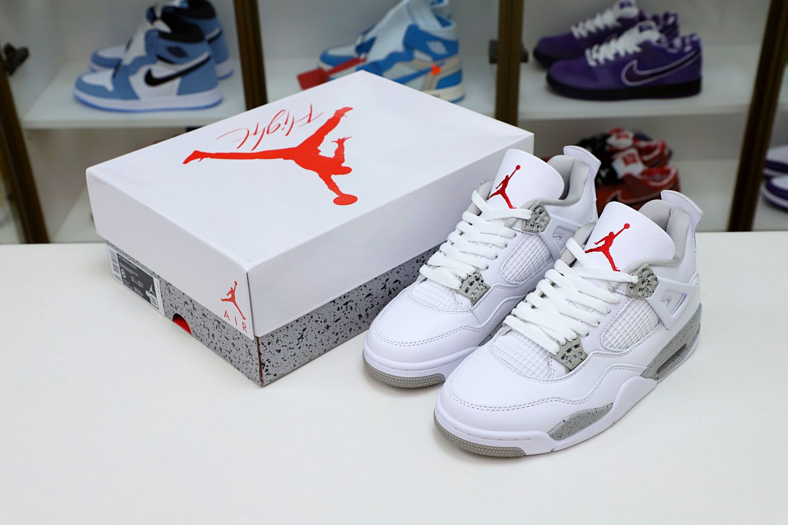 AIR JORDAN 4 RETRO 'WHITE OREO'