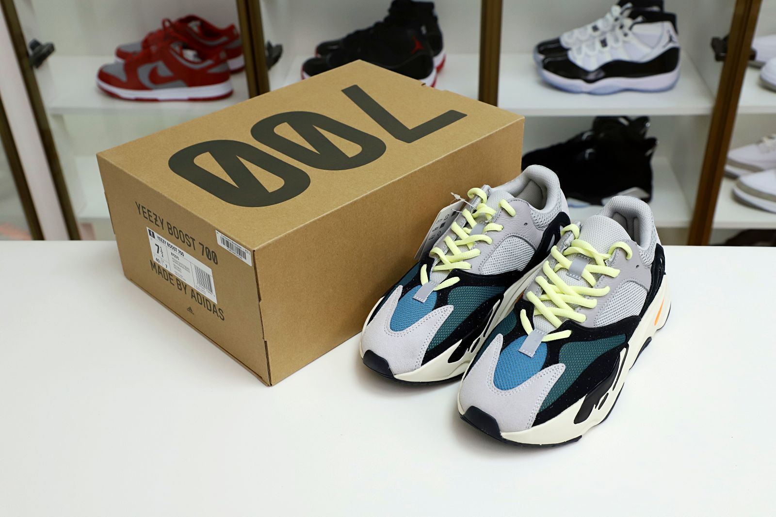 YEEZY BOOST 700 'WAVE RUNNER'