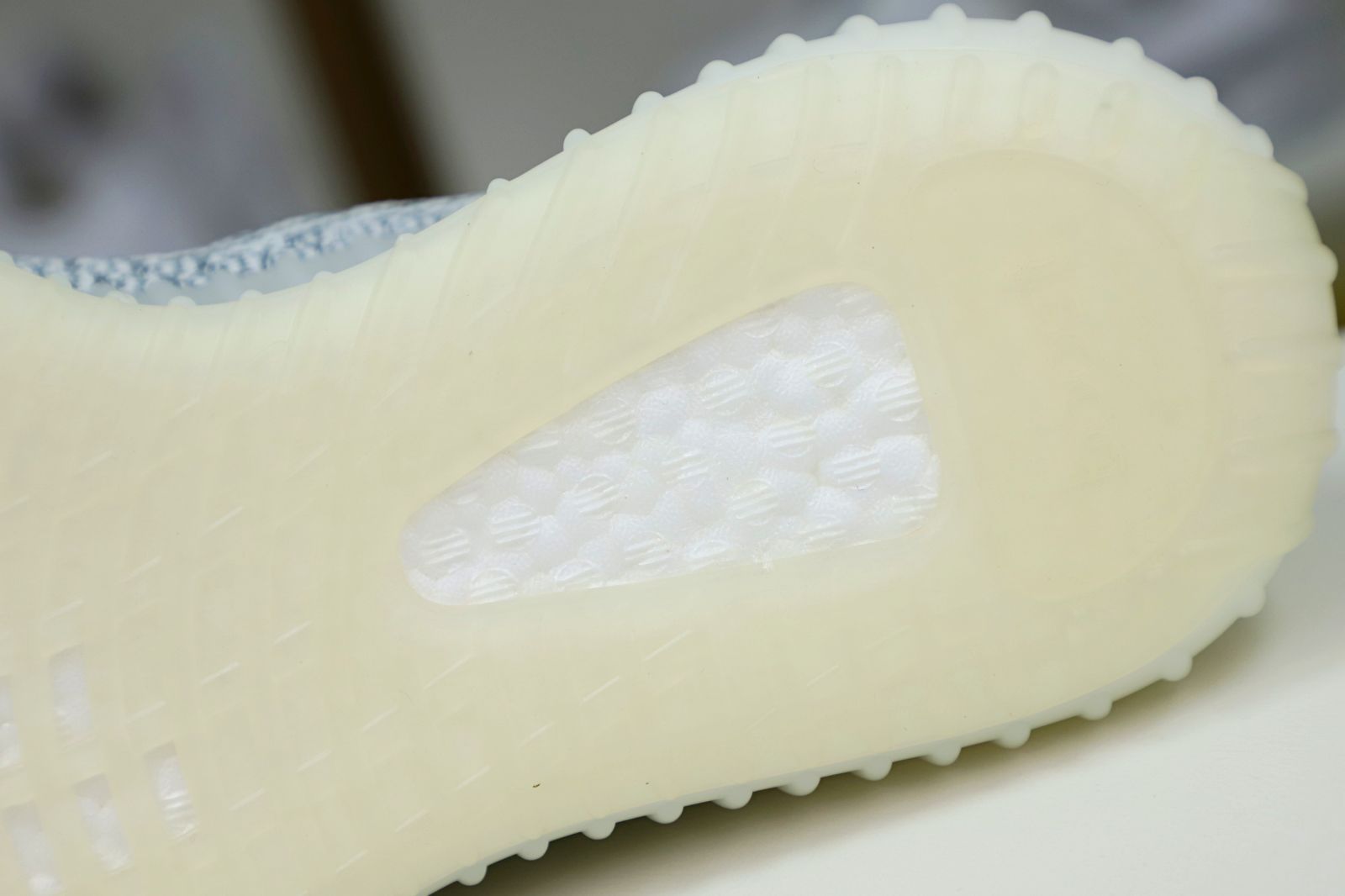 YEEZY BOOST 350 V2 'CLOUD WHITE REFLECTIVE'