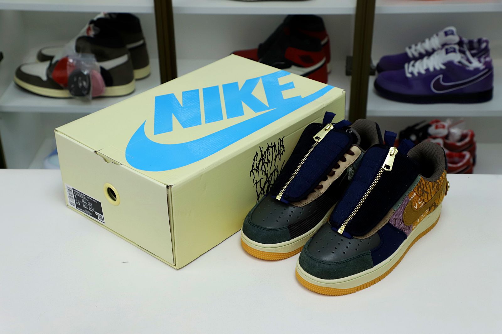 TRAVIS SCOTT X AIR FORCE 1 LOW 'CACTUS