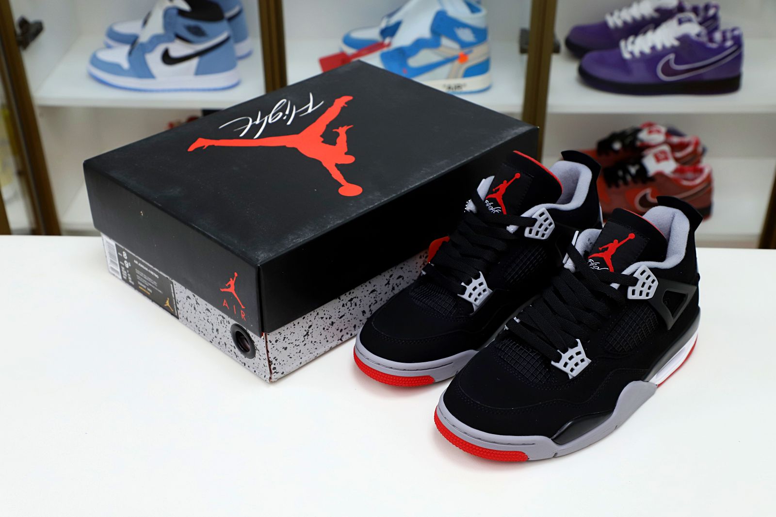 AIR JORDAN 4 RETRO OG 'BRED' 2019