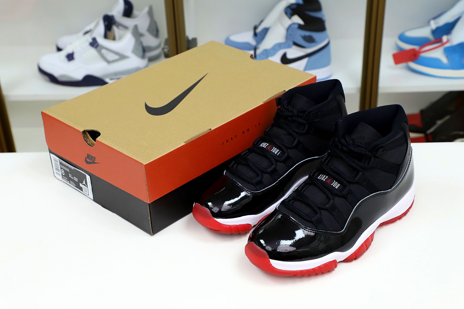 AIR JORDAN 11 RETRO 'BRED' 2019