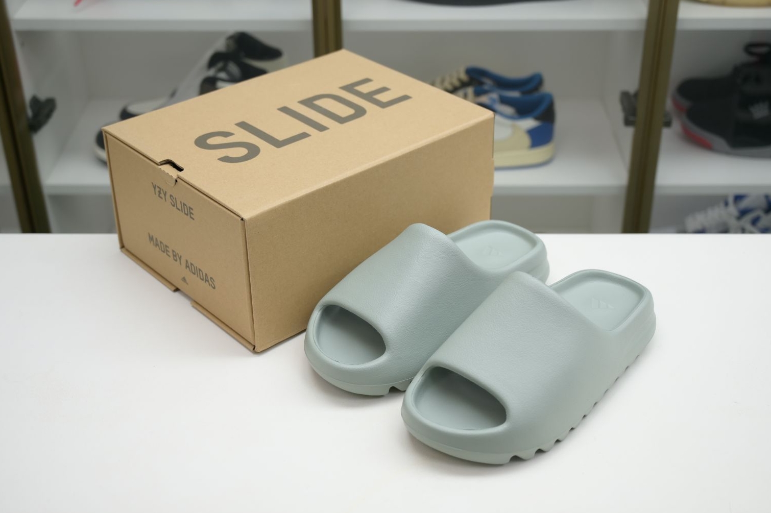 adidas originals Yeezy Slide Salt
