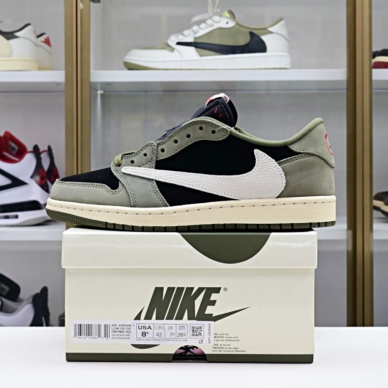 Travis Scott x Jordan Air Jordan 1 Low OG 7.0