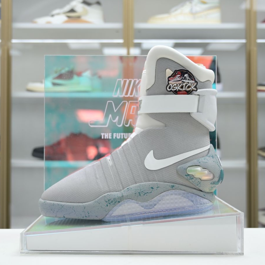 Nike Air MAG back to the future 2016