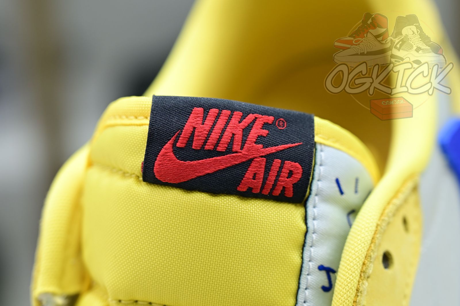 Travis Scott x Jordan Air Jordan 1 Low Canary