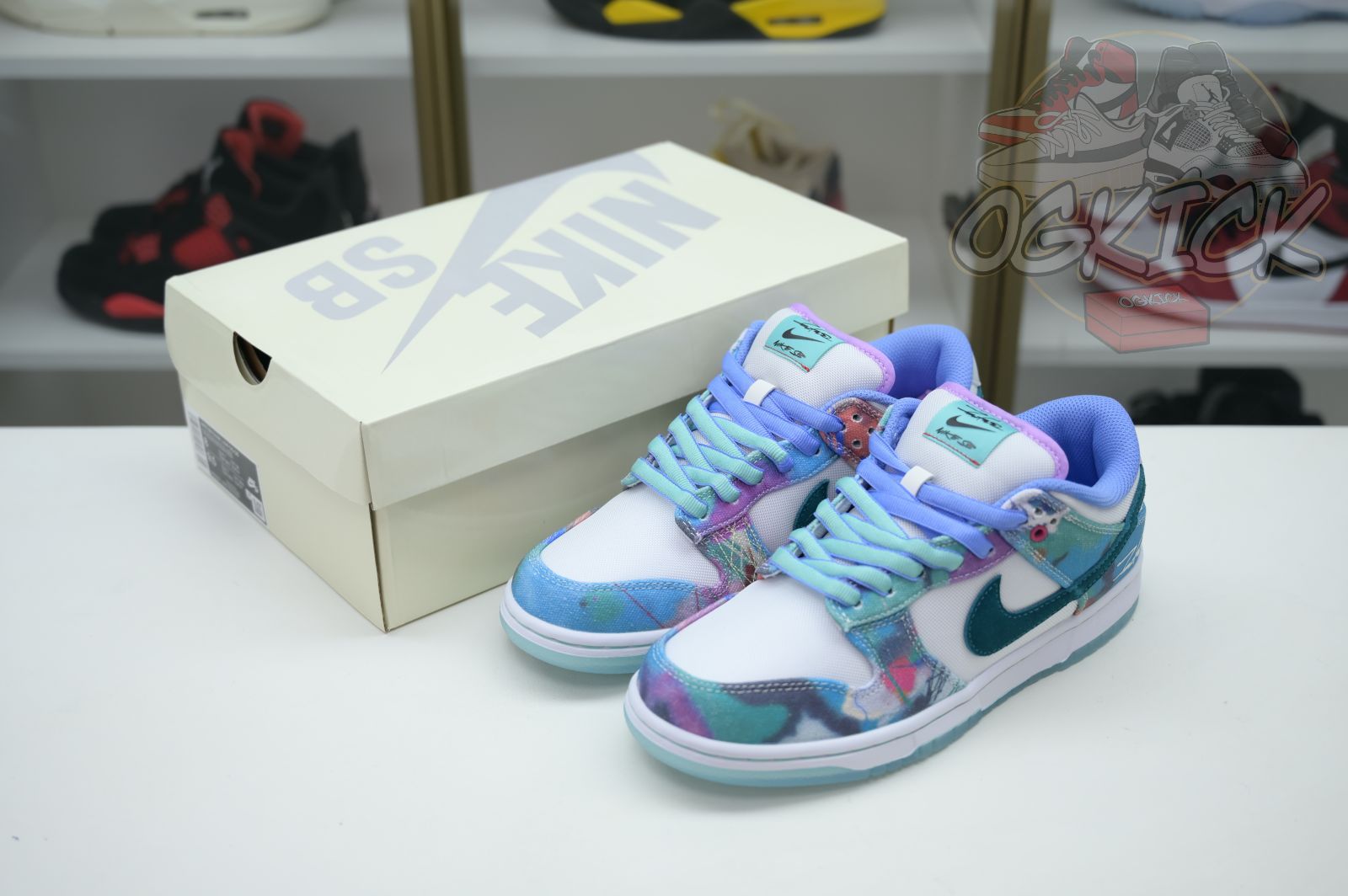 Futura Laboratories x Nike Dunk SB