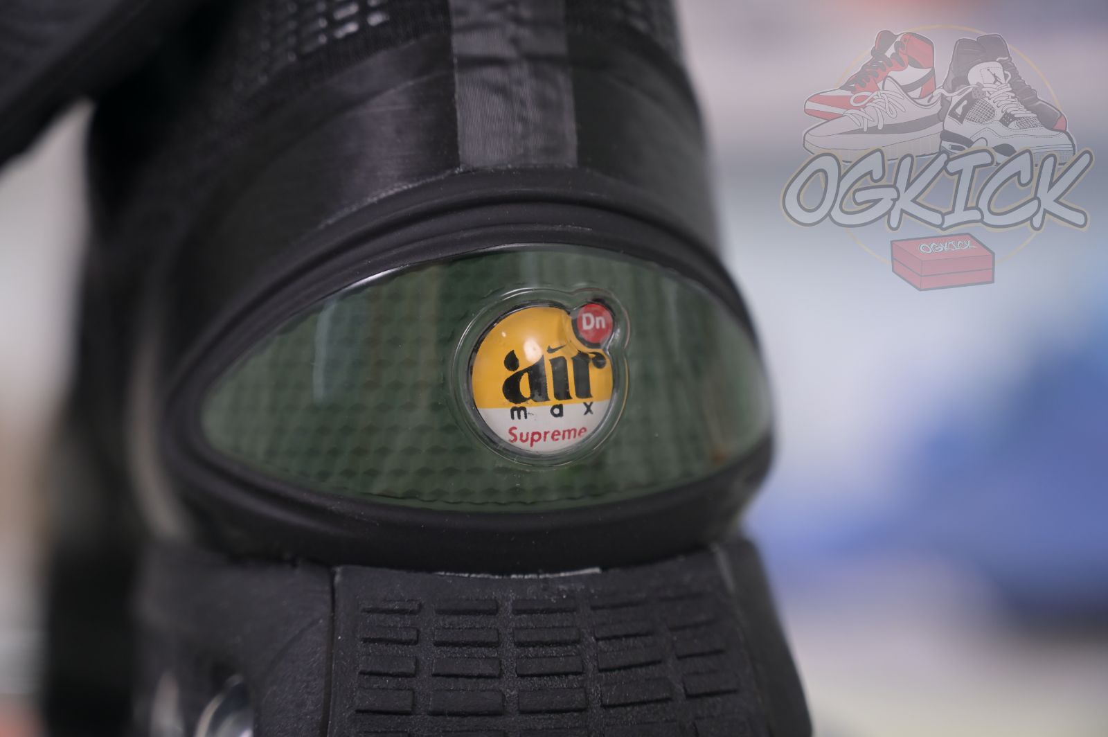 Supreme x Nike Air Max Dn