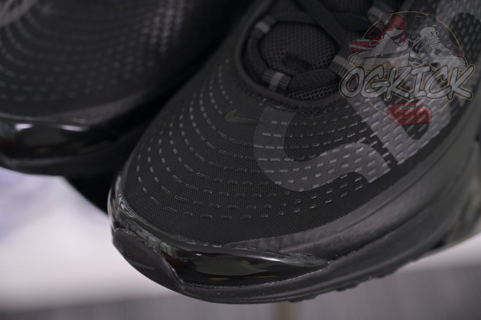 Supreme x Nike Air Max Dn