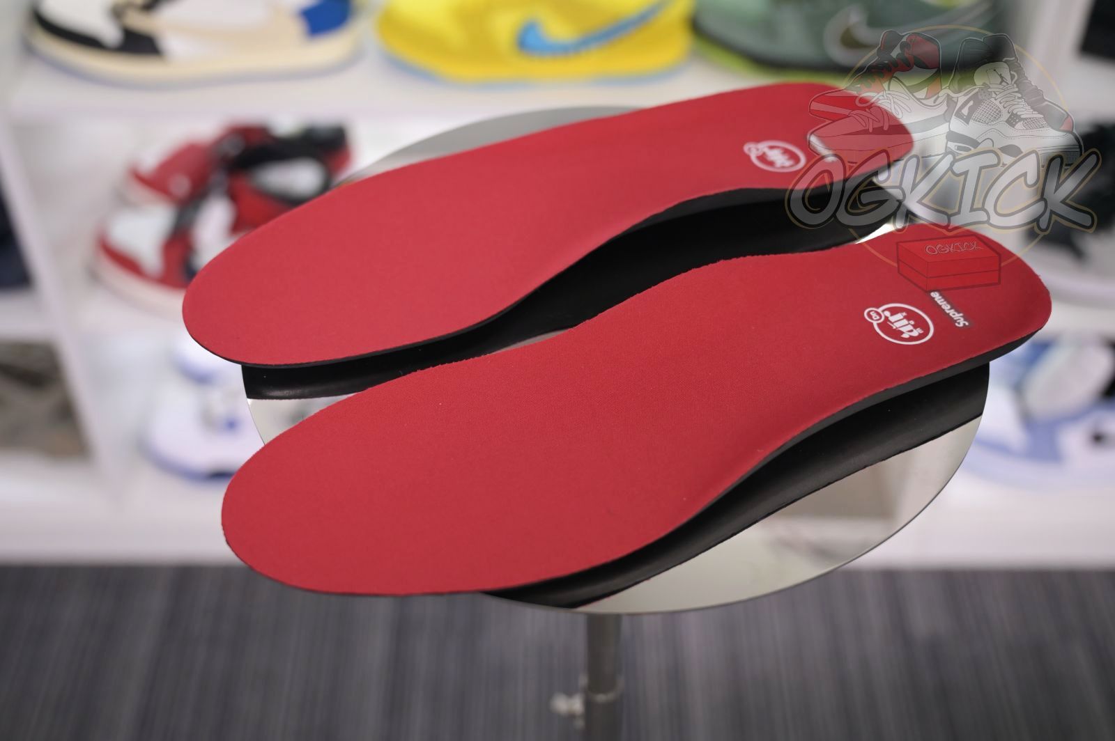 Supreme x Nike Air Max Dn