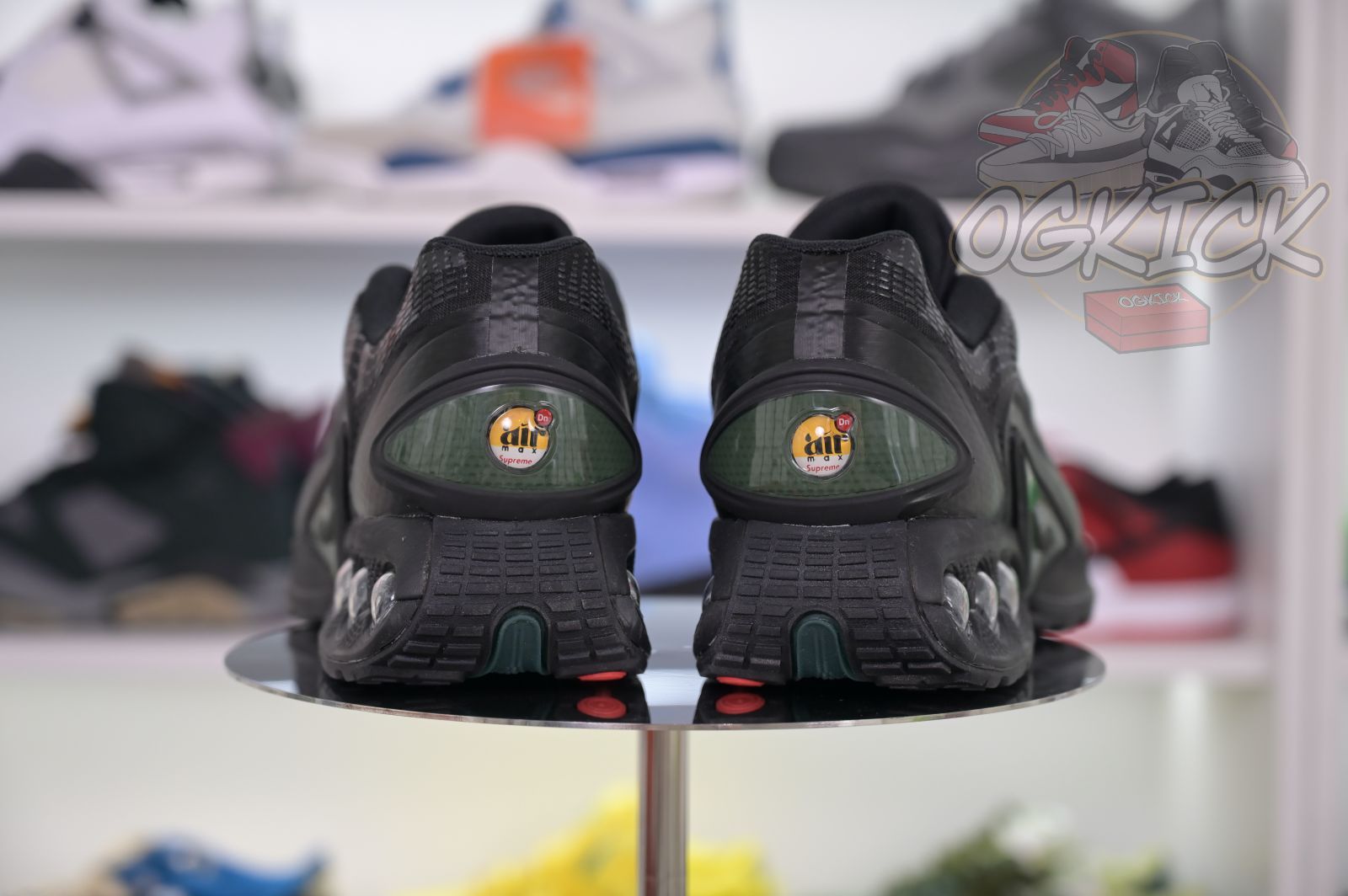 Supreme x Nike Air Max Dn