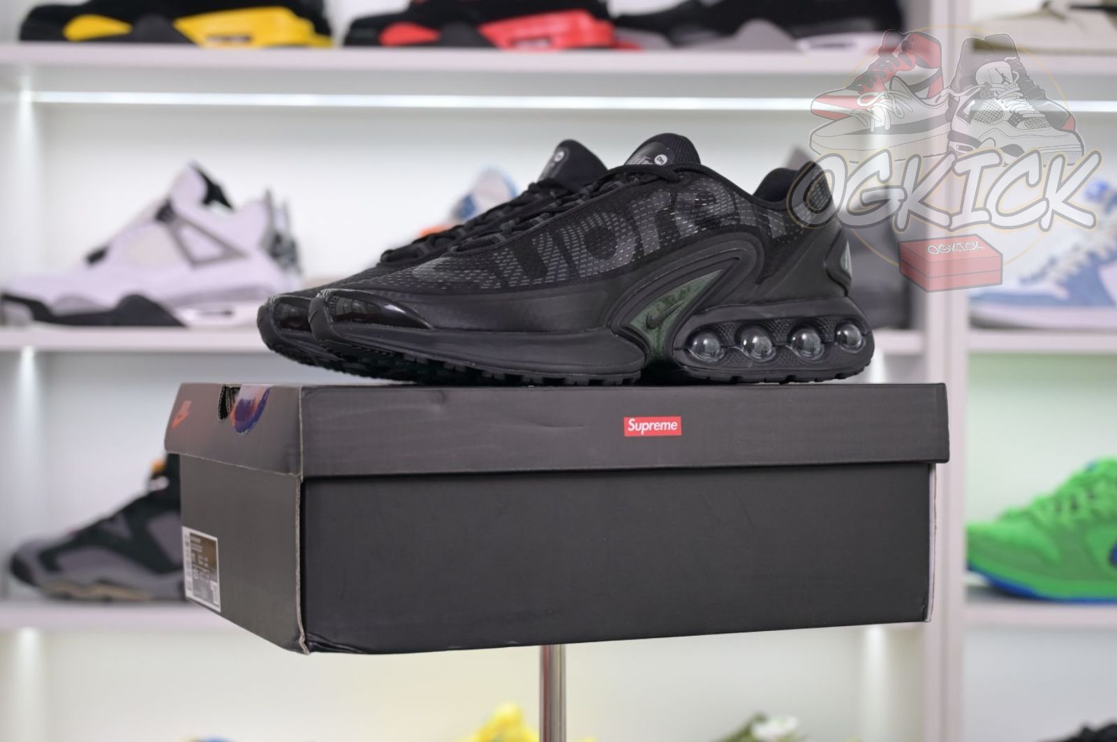 Supreme x Nike Air Max Dn